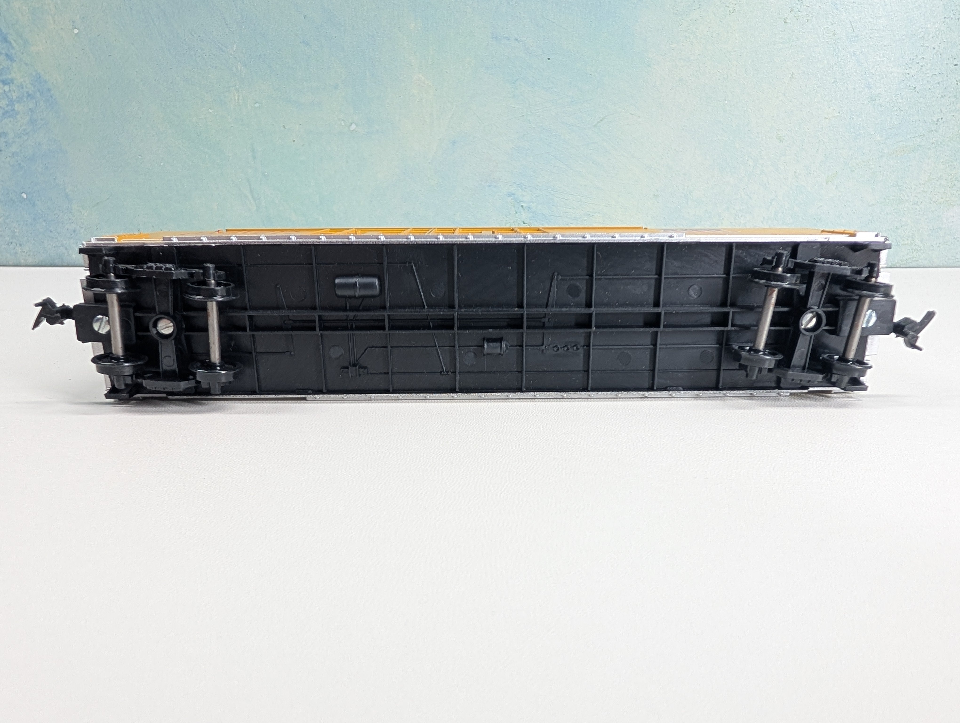 USED Roundhouse HO Scale 50' Box Car Union Pacific UP #355212