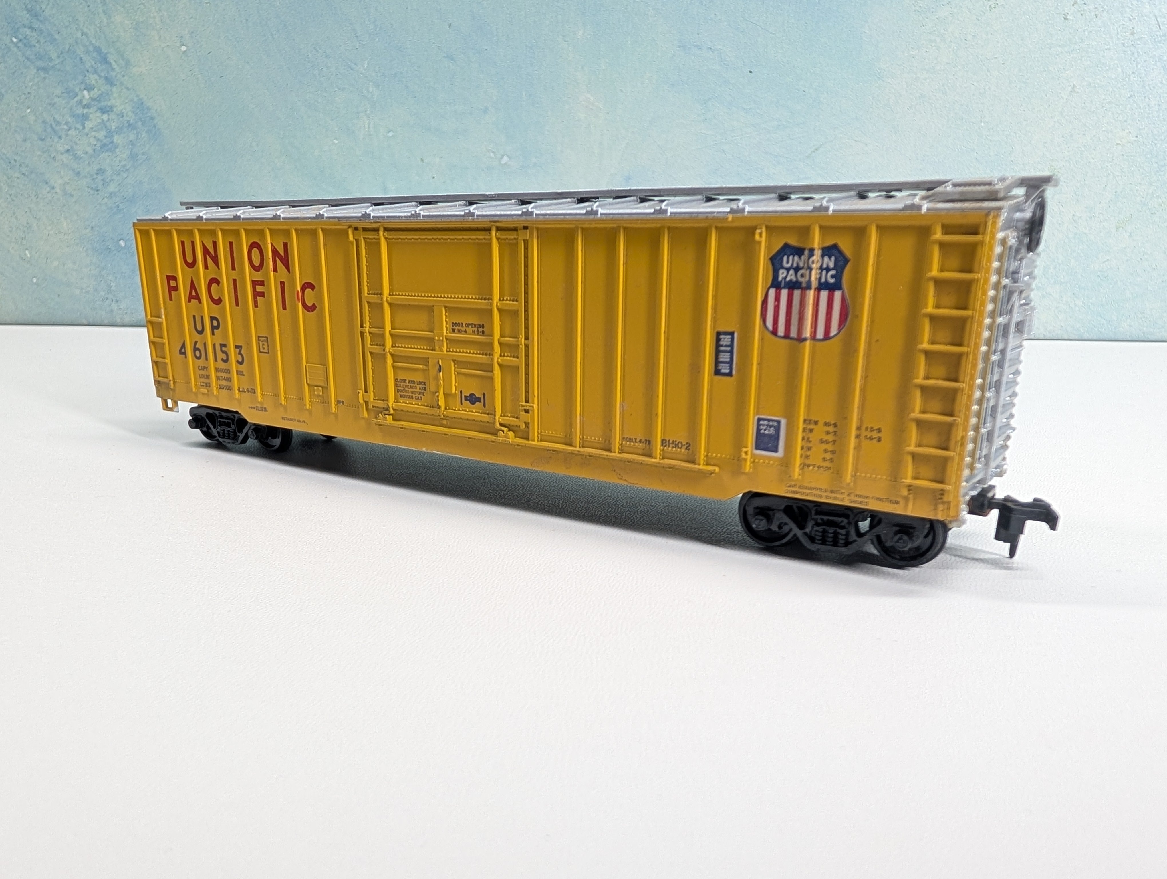 USED Athearn HO Scale 50' Box Car Union Pacific UP #461153