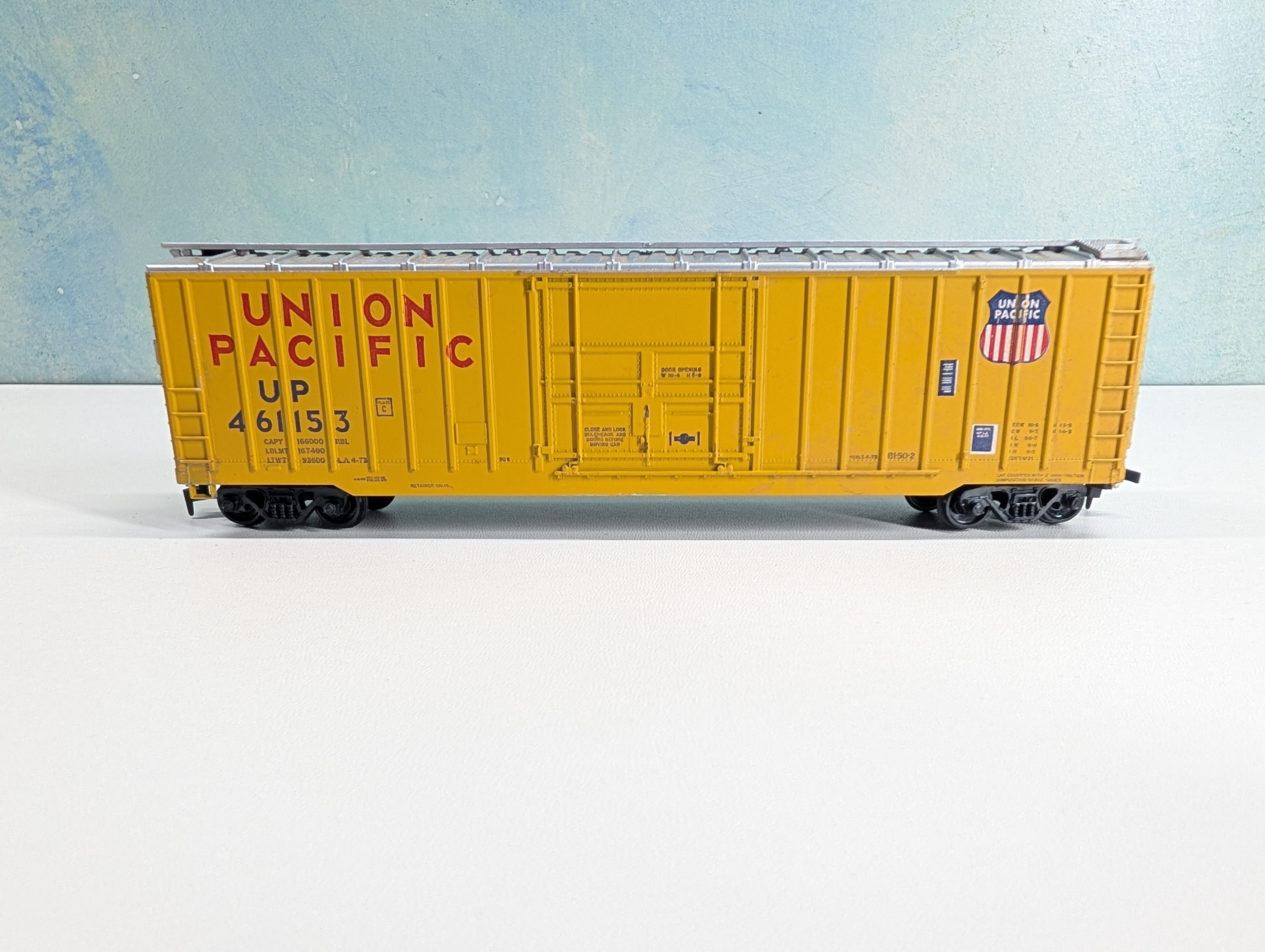 USED Athearn HO Scale 50' Box Car Union Pacific UP #461153