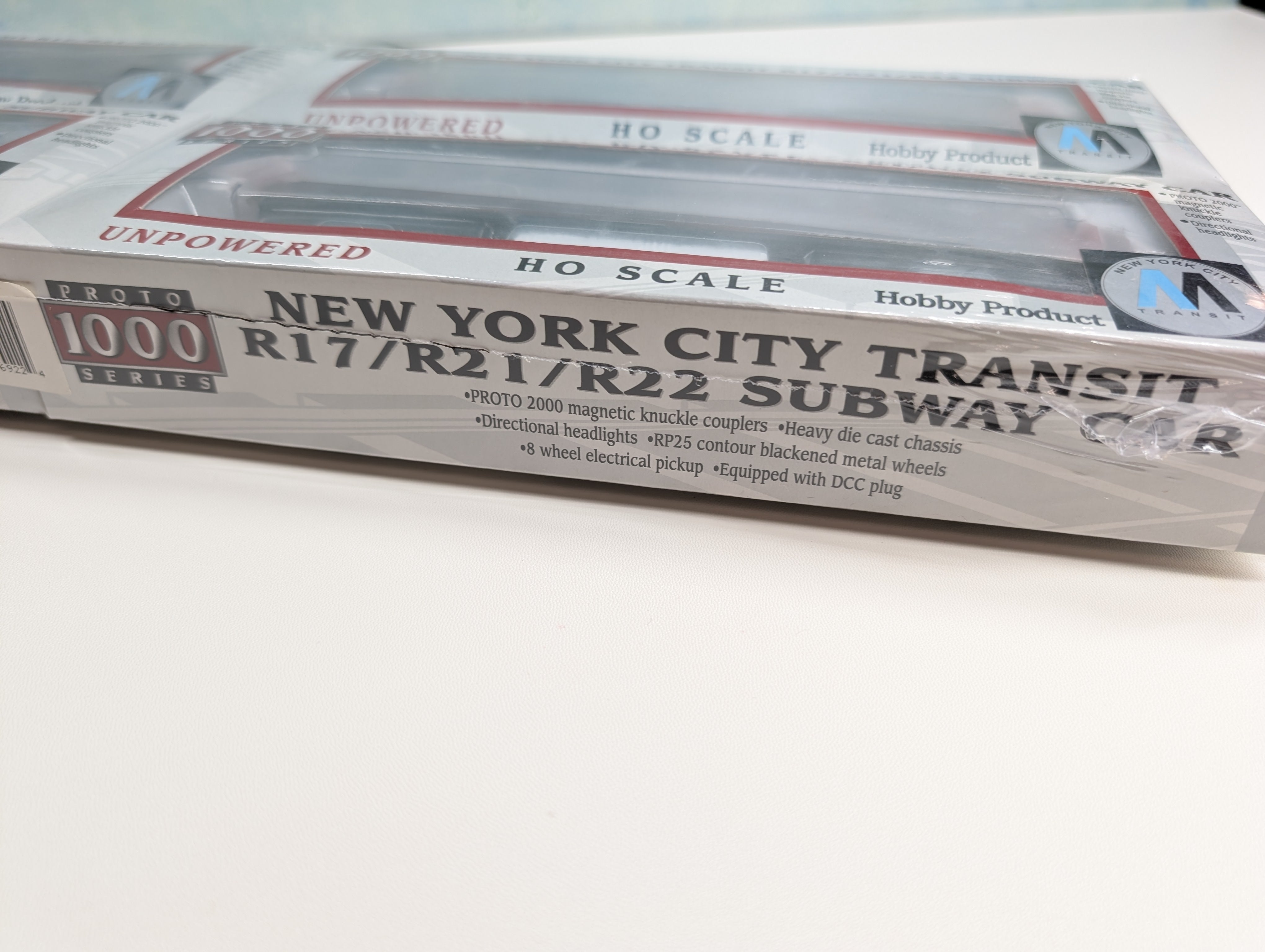 Life-Like 920-31017 HO Scale Proto 1000 Subway Cars (Sealed) R17 New York City Transit 1 Powered & 3 Unpowered Set DC