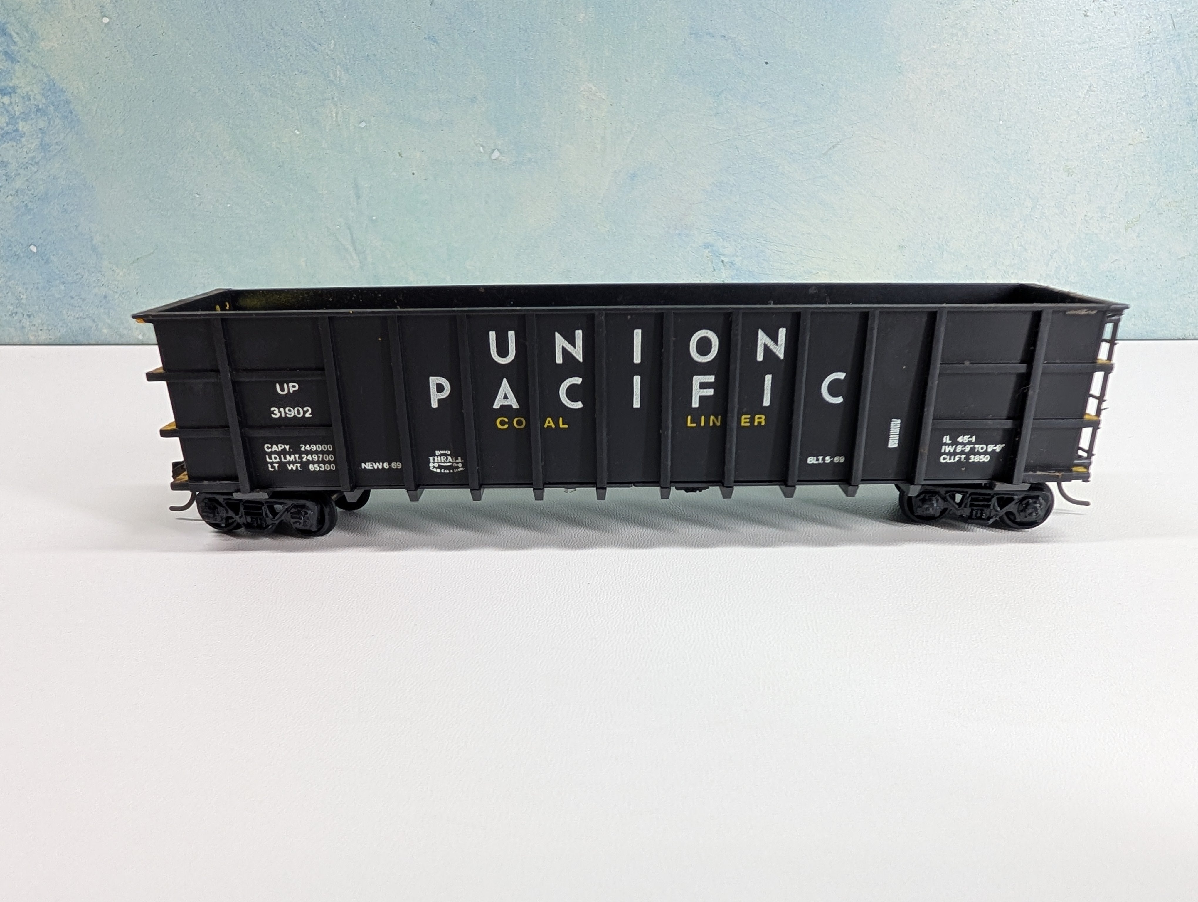 USED Roundhouse 1643 HO Scale 50' Thrall Gondola Union Pacific UP #31902