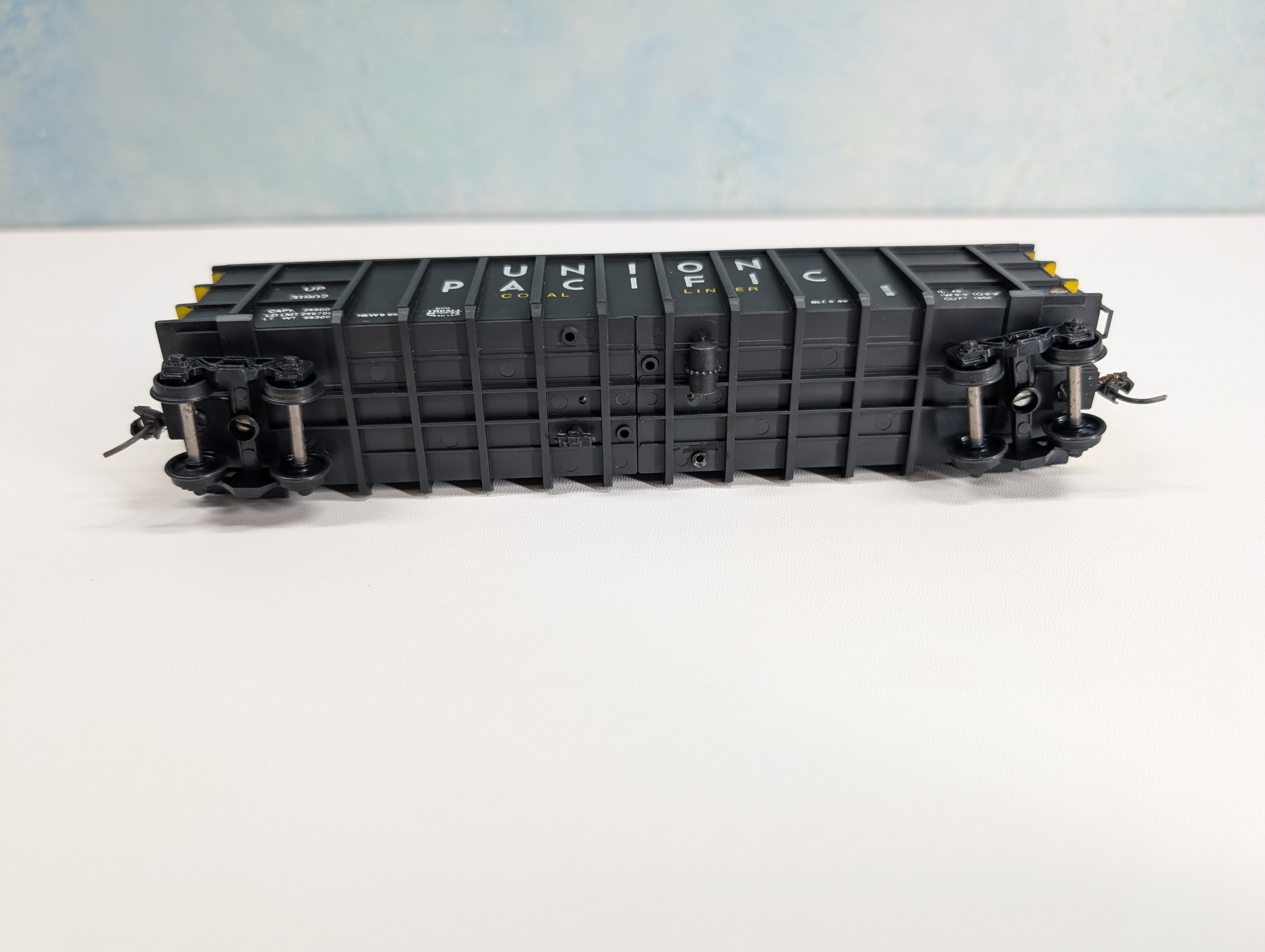 USED Roundhouse 1643 HO Scale 50' Thrall Gondola Union Pacific UP #31902