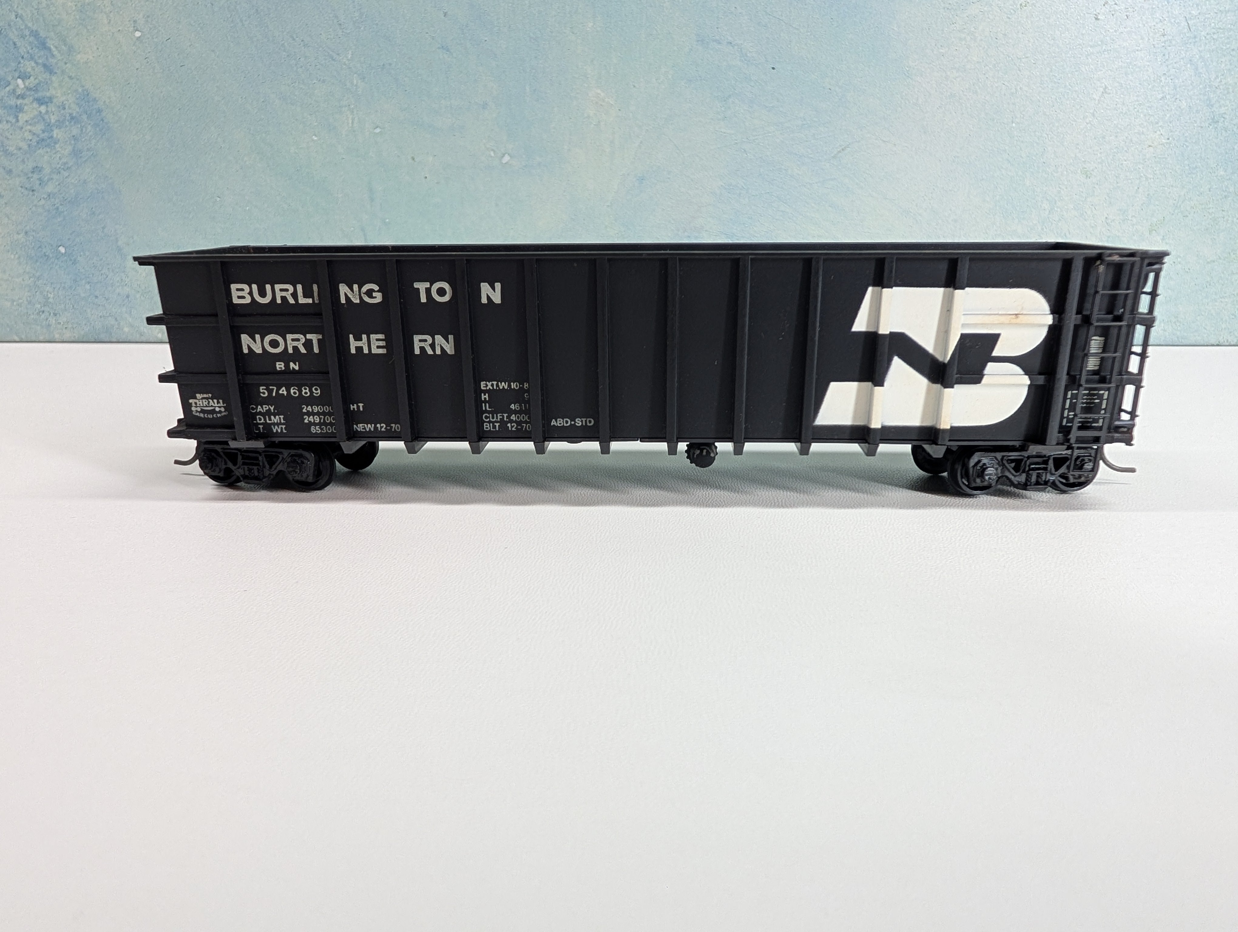 USED Roundhouse 1645 HO Scale 50' Thrall Gondola Burlington Northern BN #574689