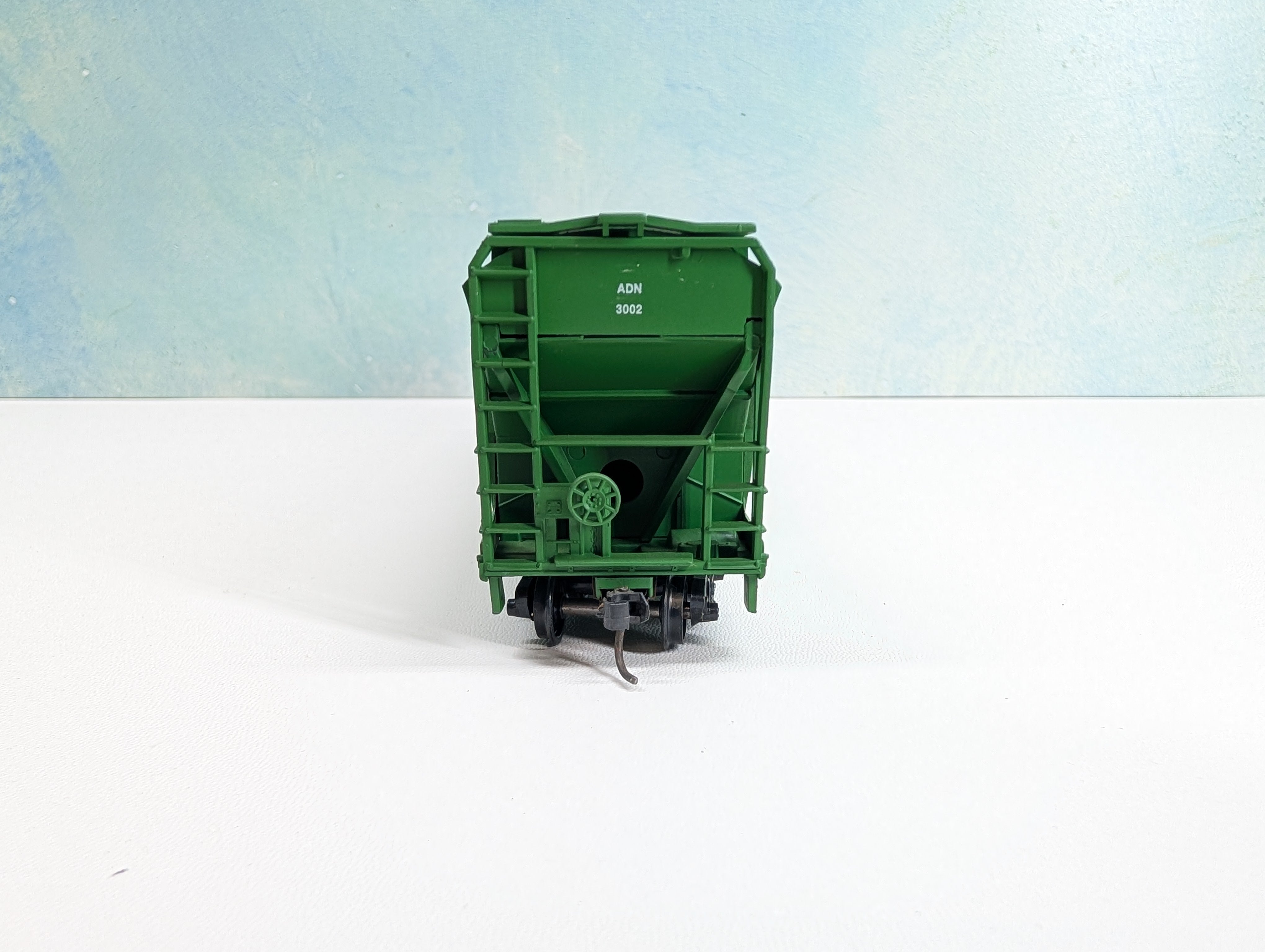 USED Athearn 340 HO Scale ACF Center Flow Hopper Ashley Drew & Northern ADN #3002 Bev-Bel
