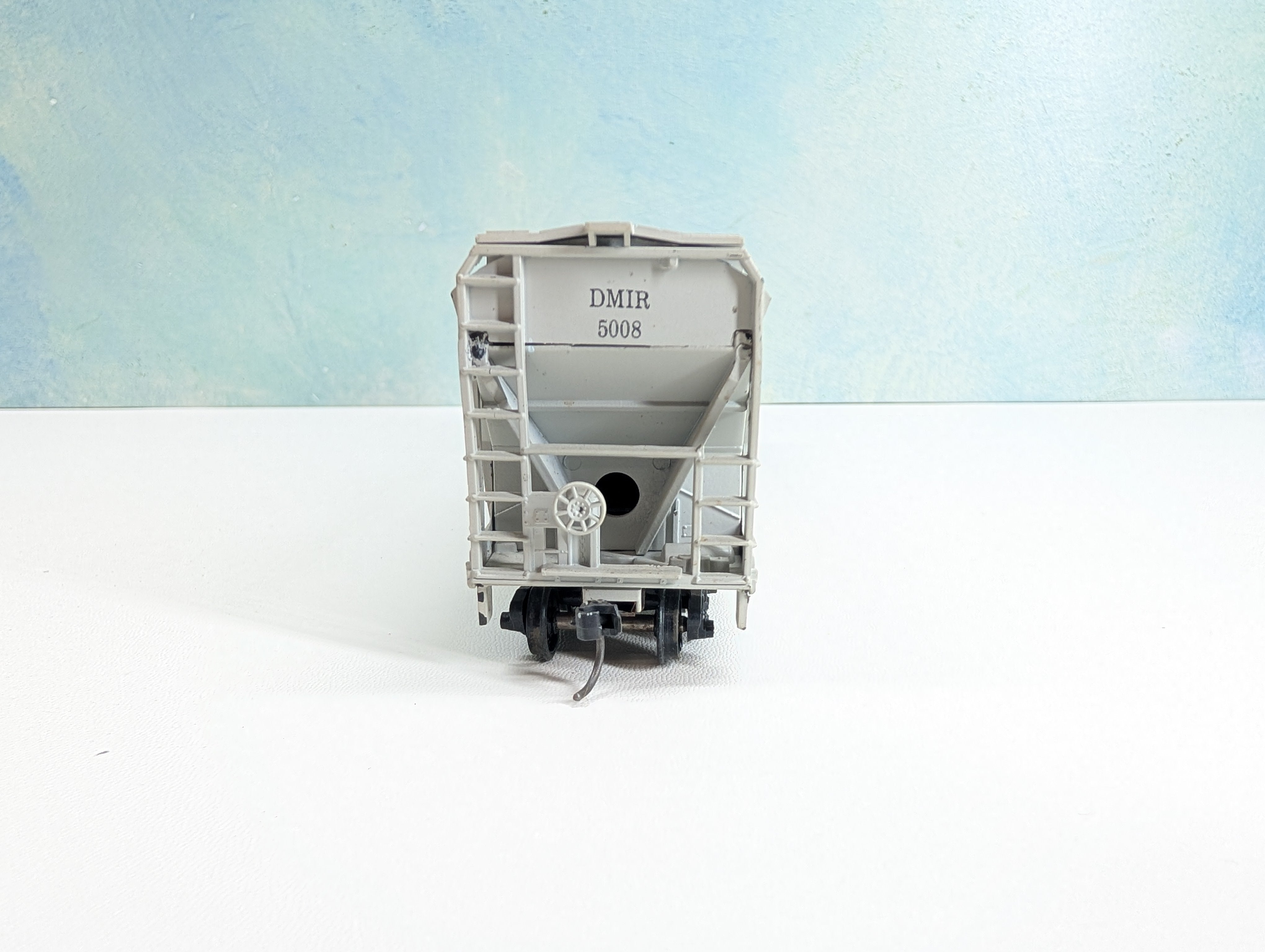 USED Athearn 385 HO Scale ACF Center Flow Hopper Duluth Missabe & Iron Range DMIR #5008 Bev-Bel