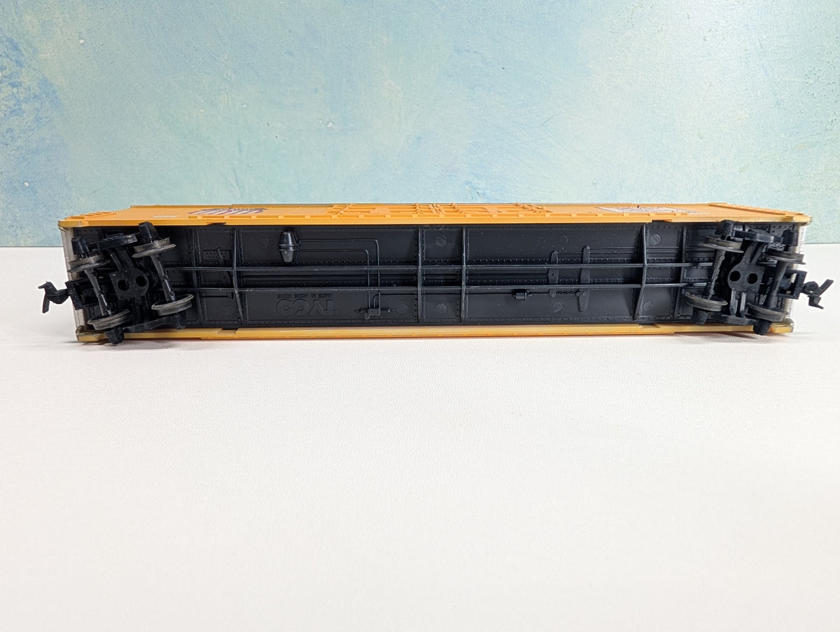 USED Tyco HO Scale 62' Hi-Cube Box Car Union Pacific UP #300631