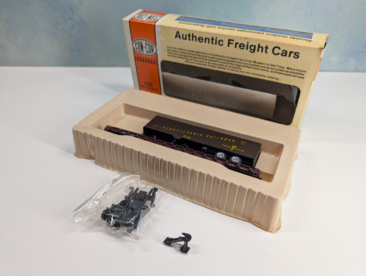 USED Con-Cor HO Scale 54' Flat Car w/ Trailer Pennsylvania PRR #469672 KIT