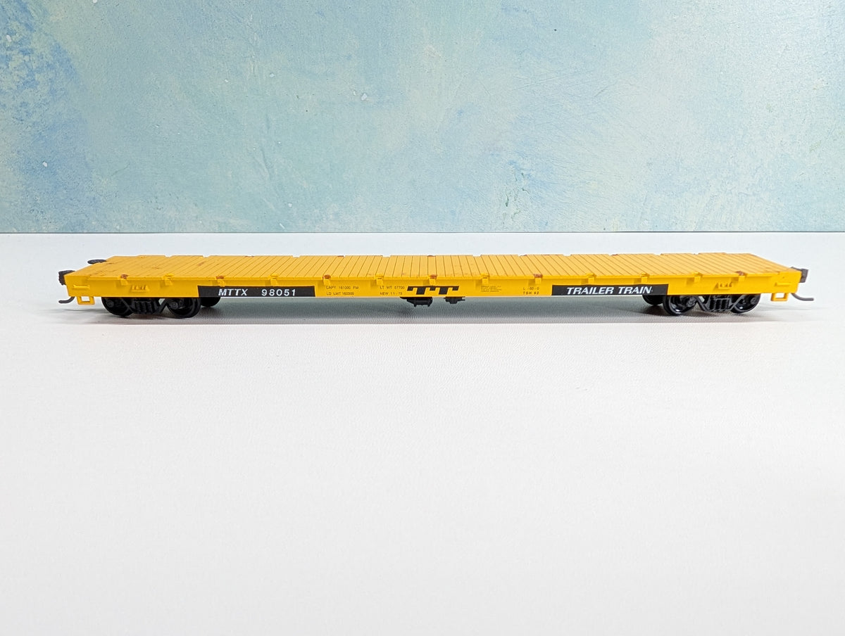 USED Roundhouse 1281 HO Scale 60' Flat Car Trailer Train MTTX #98051