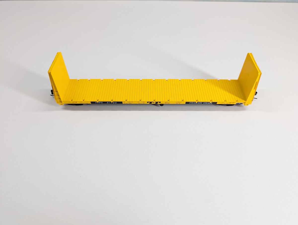 USED Roundhouse 1301 HO Scale 60' Bulkhead Flat Car Trailer Train TTPX #81780