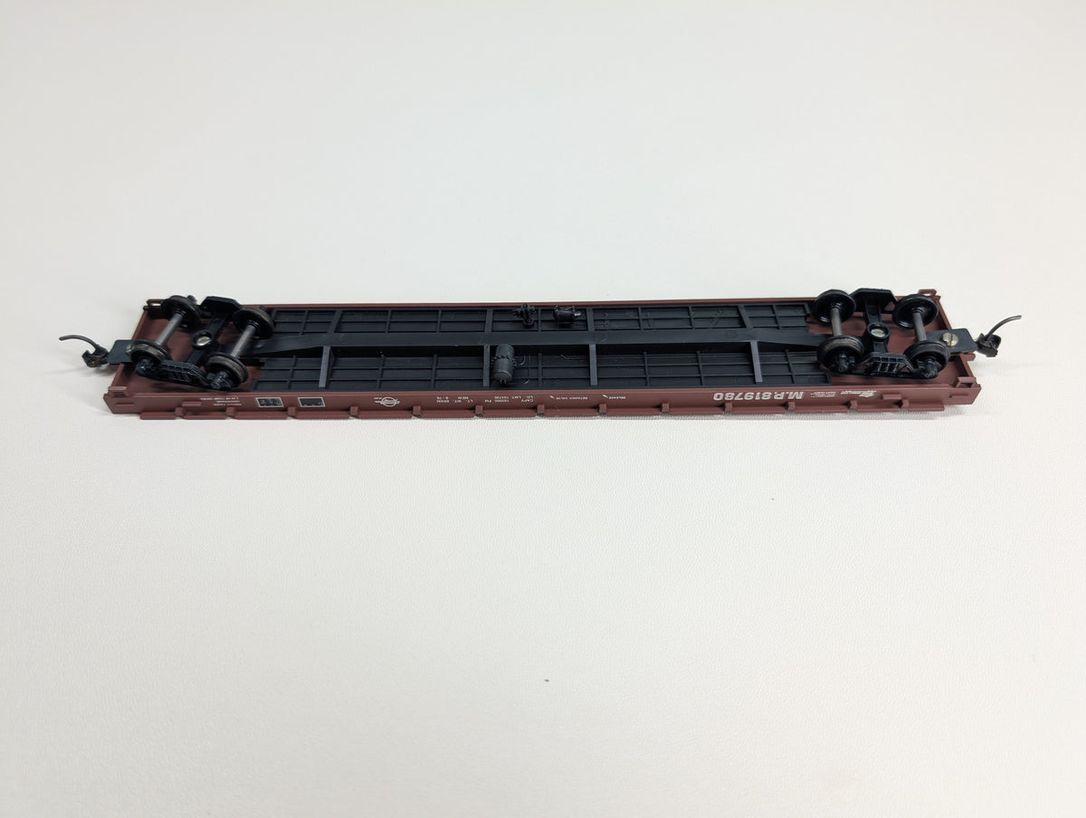USED Roundhouse 1285 HO Scale 60' Bulkhead Flat Car Missouri Pacific MP #819780