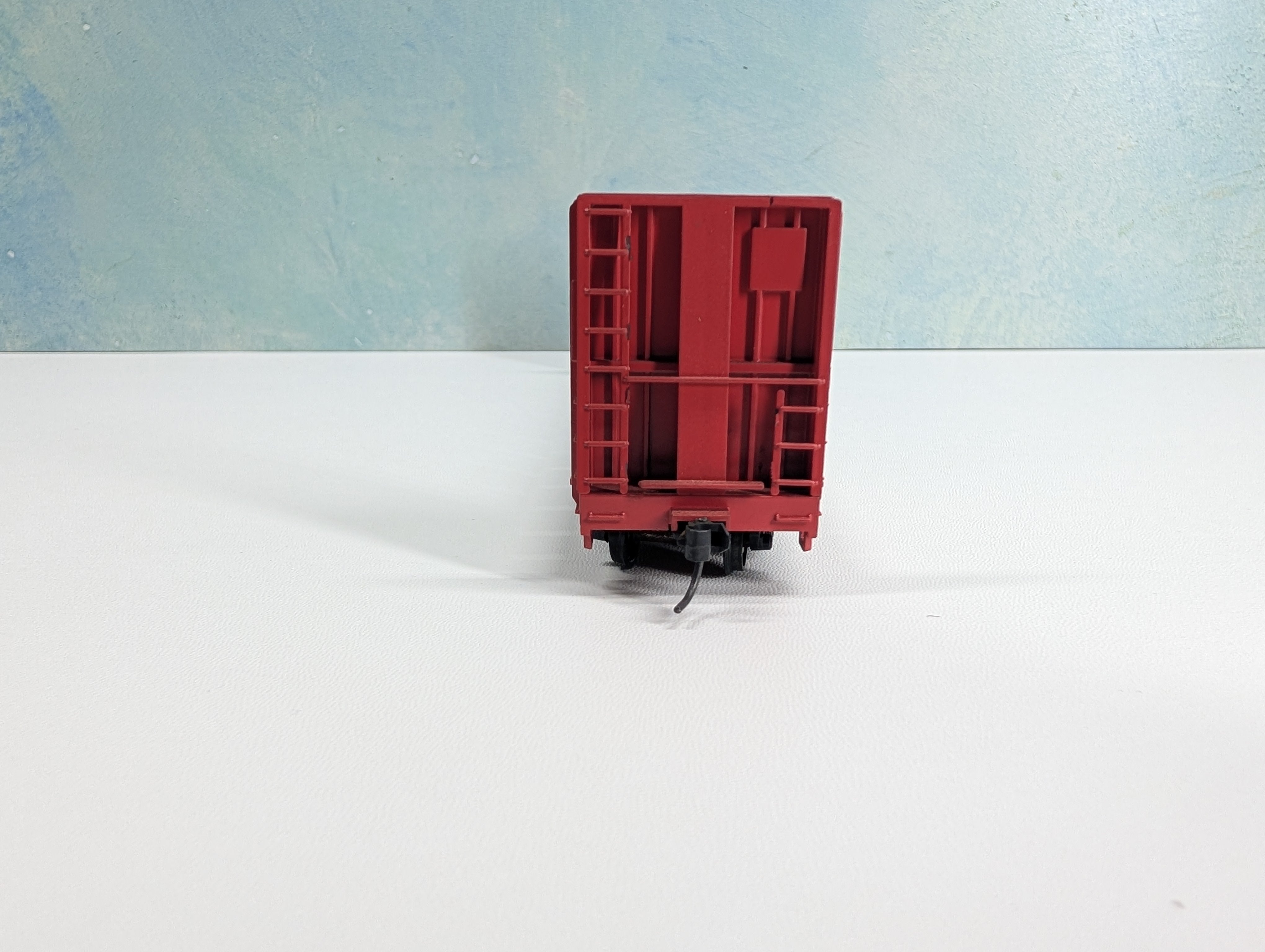 USED Roundhouse 1311 HO Scale 60' Bulkhead Flat Car Santa Fe ATSF #93598