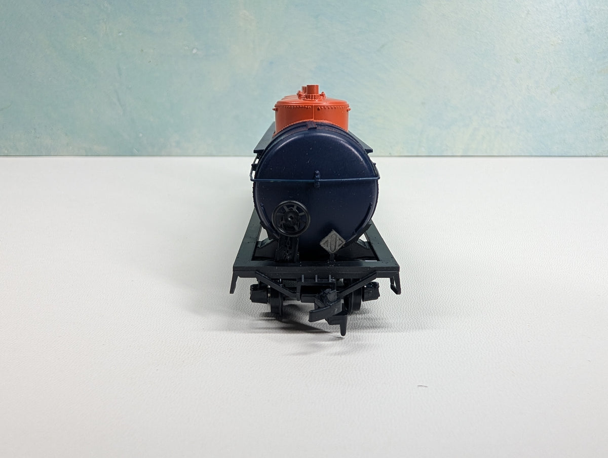 USED Athearn HO Scale 3 Dome Tank Car Union Oil UCOX #10171