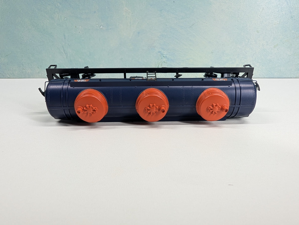 USED Athearn HO Scale 3 Dome Tank Car Union Oil UCOX #10171