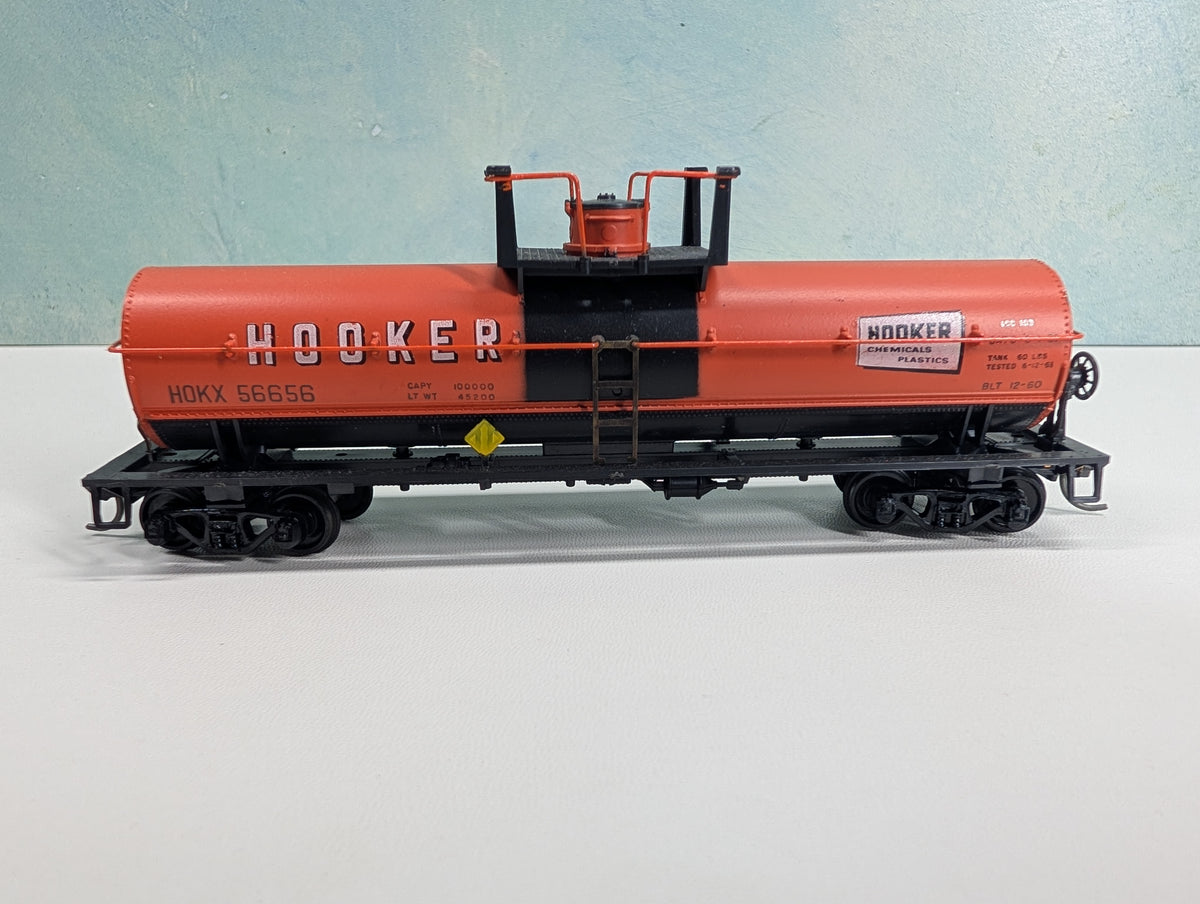 USED Athearn HO Scale Chemical Tank Car Hooker HOKX #56656