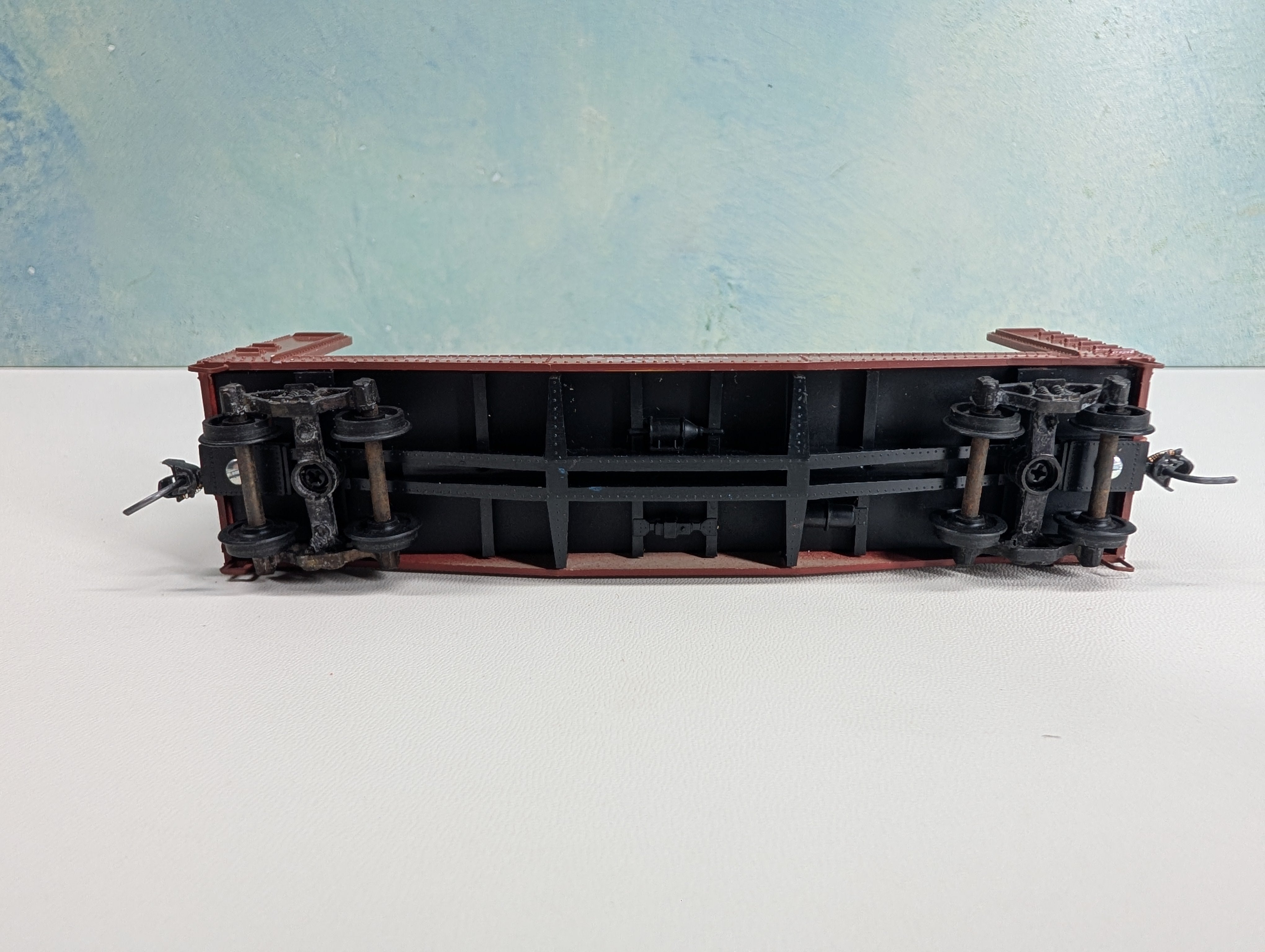 USED Athearn HO Scale 40' Bulkhead Flat Car Southern Pacific SP #23507 Red Brown