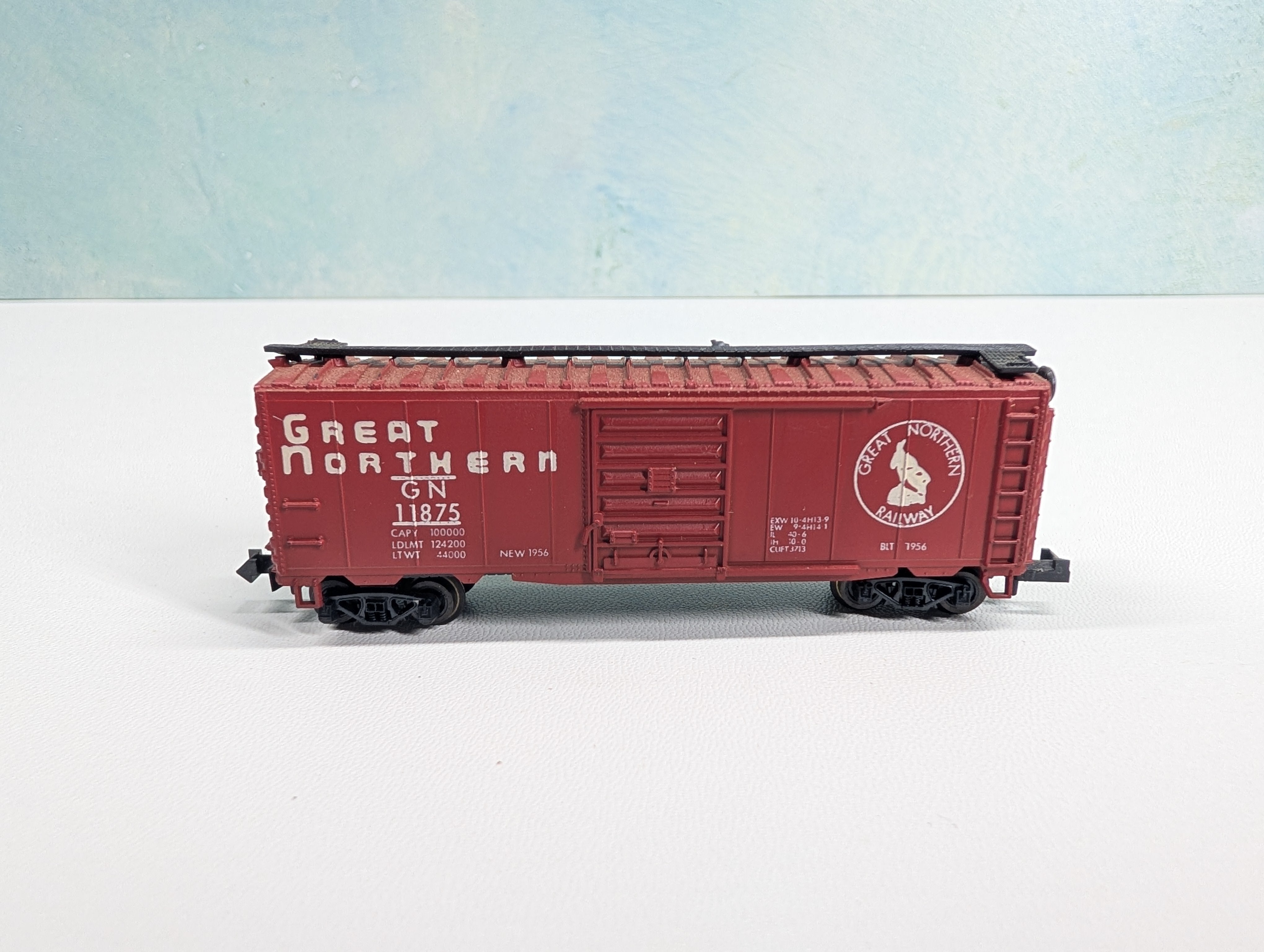 USED Postage Stamp Trains Aurora N Scale Box Car Great Northern GN #11875