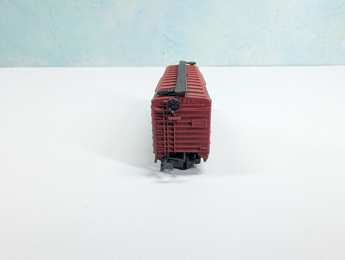 USED Postage Stamp Trains Aurora N Scale Box Car Great Northern GN #11875