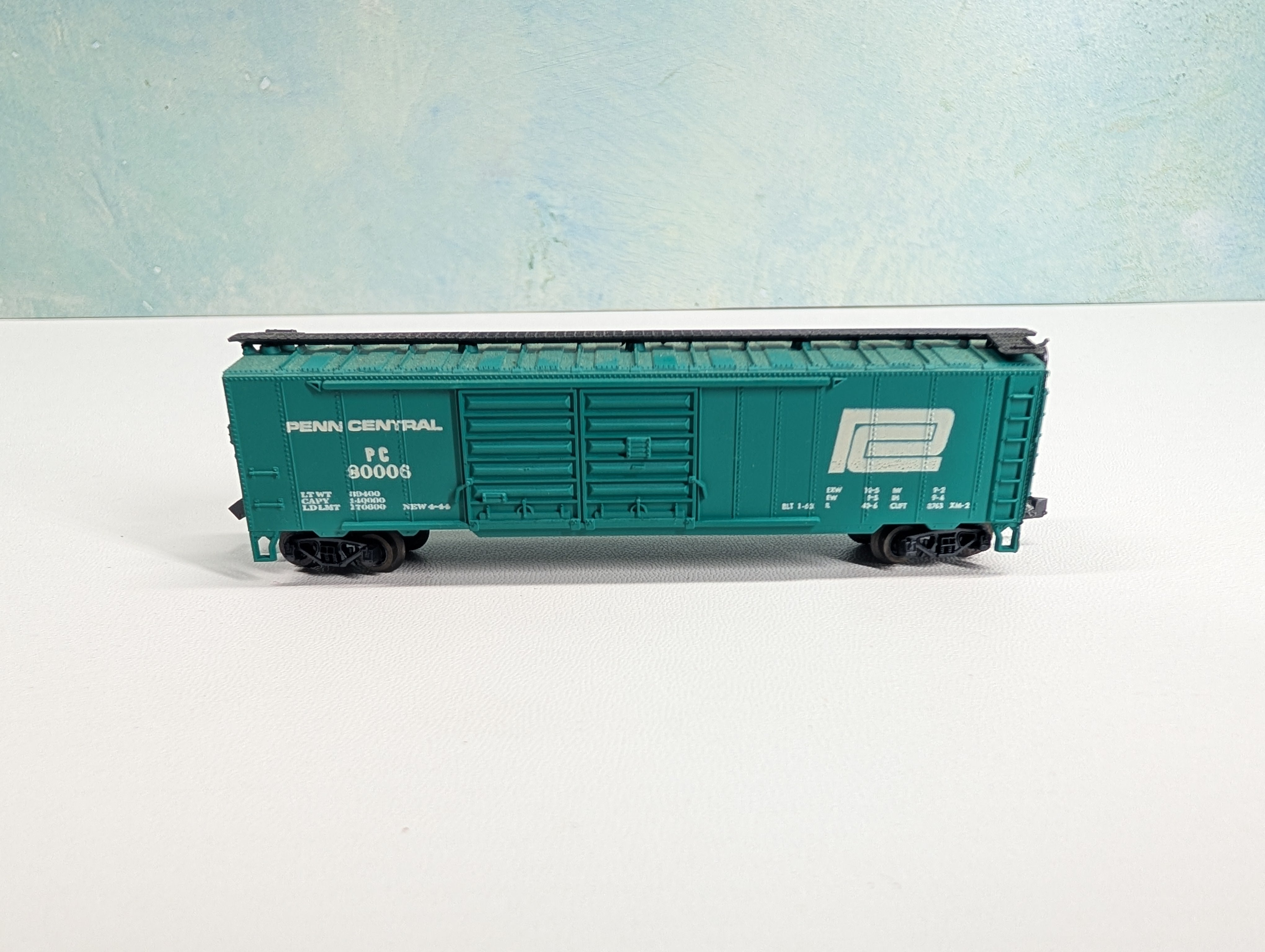 USED Postage Stamp Trains Aurora N Scale 50' DD Box Car Penn Central PC #80006