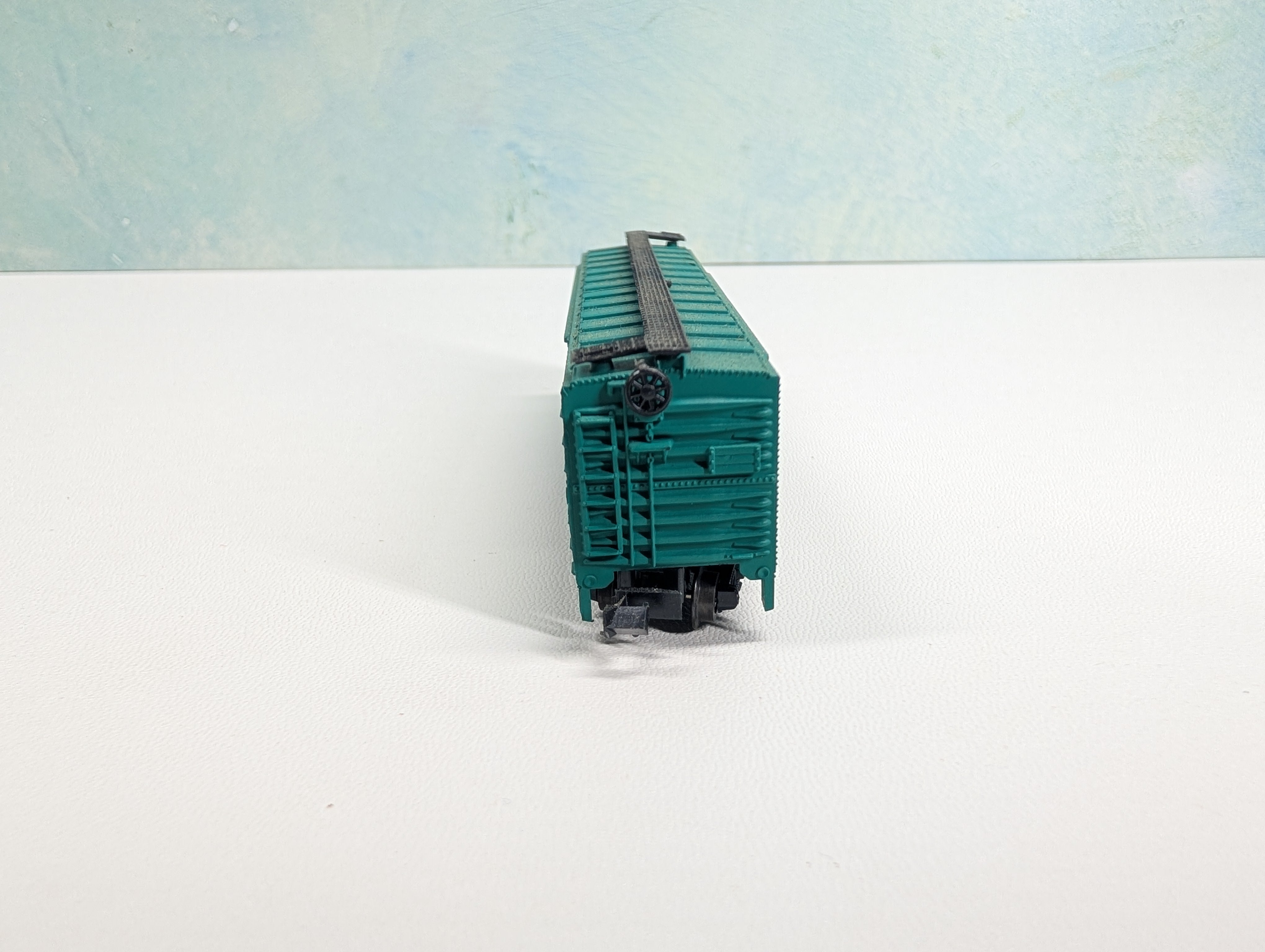 USED Postage Stamp Trains Aurora N Scale 50' DD Box Car Penn Central PC #80006