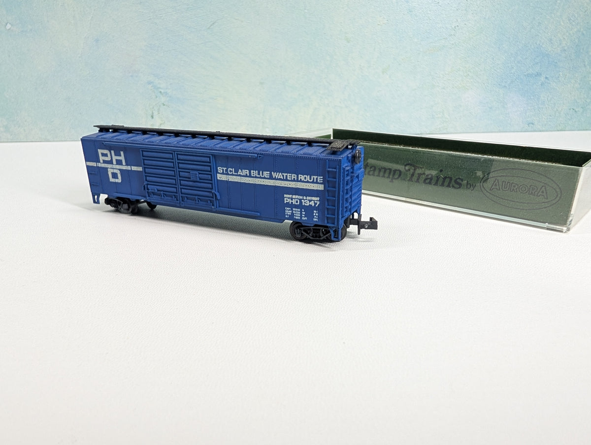 USED Postage Stamp Trains Aurora N Scale 50' DD Box Car Port Huron & Detroit PHD #1347