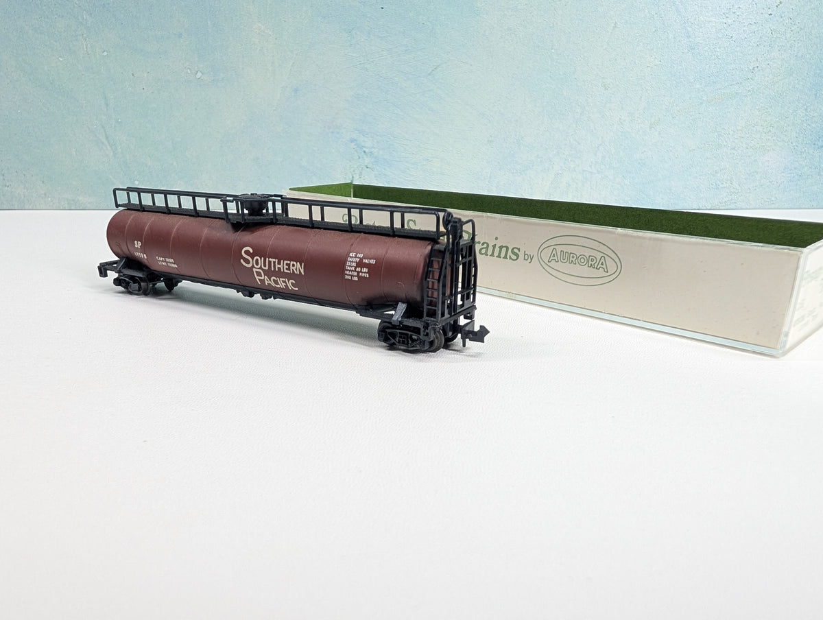USED Postage Stamp Trains Aurora N Scale Jumbo Tank Car Southern Pacific SP #67270