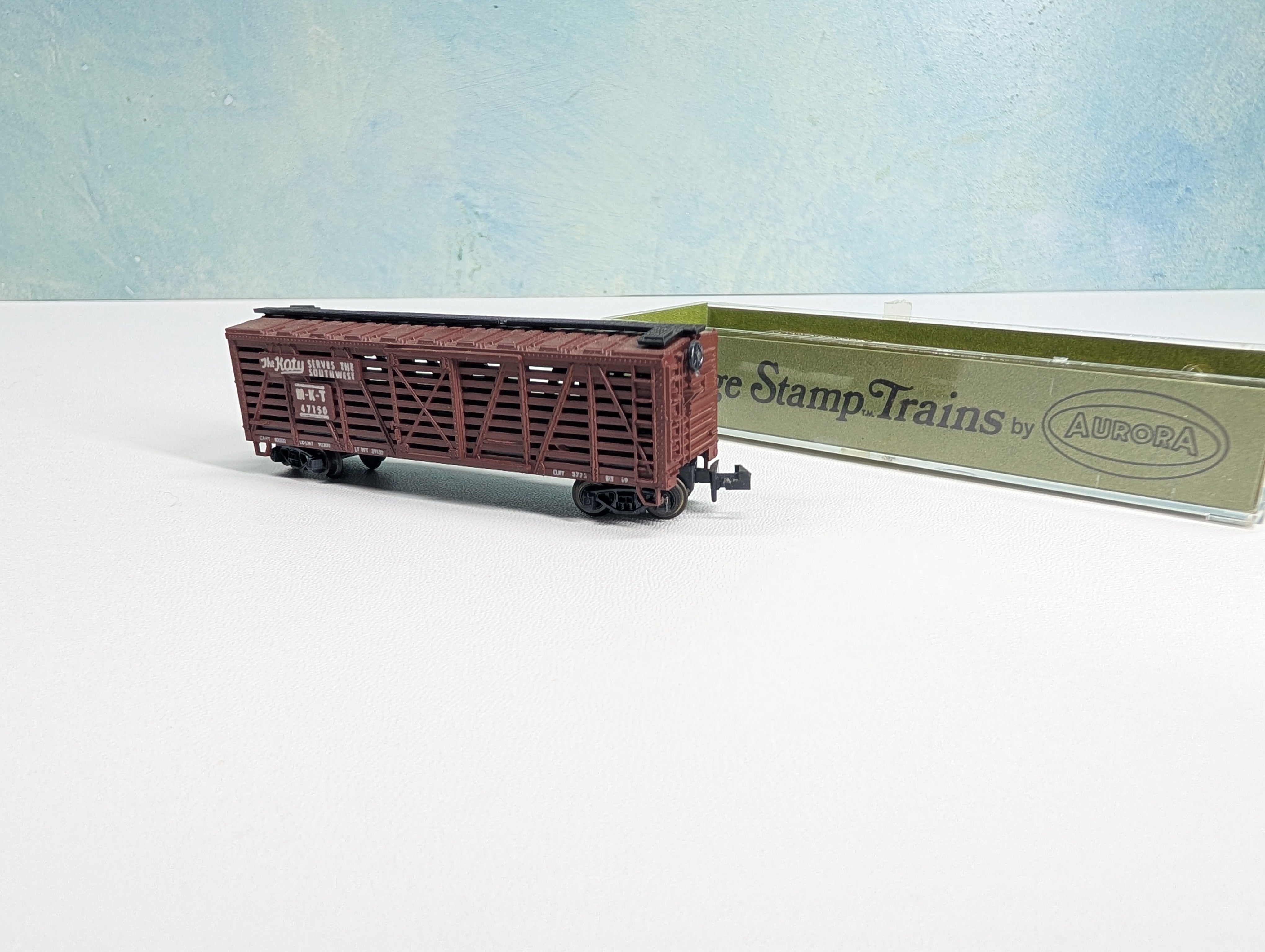 USED Postage Stamp Trains Aurora N Scale Cattle Stock Car MKT #47150 The Katy