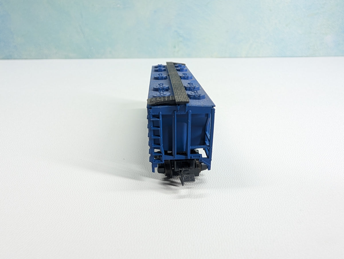 USED Postage Stamp Trains Aurora N Scale 47' Covered Hopper Boston and Maine BM #10056