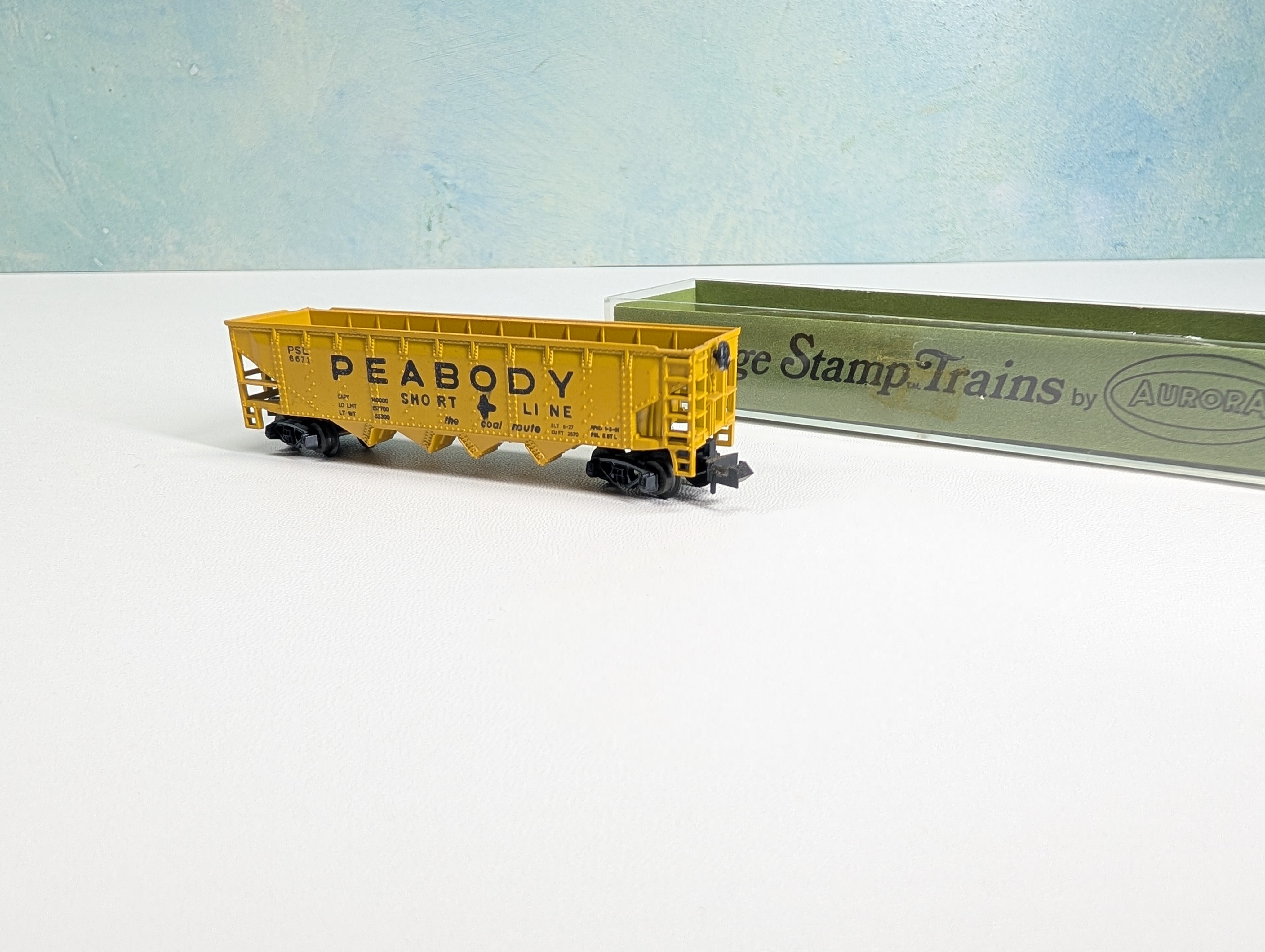 USED Postage Stamp Trains Aurora N Scale Quad Hopper Peabody Short Line PSL #6671