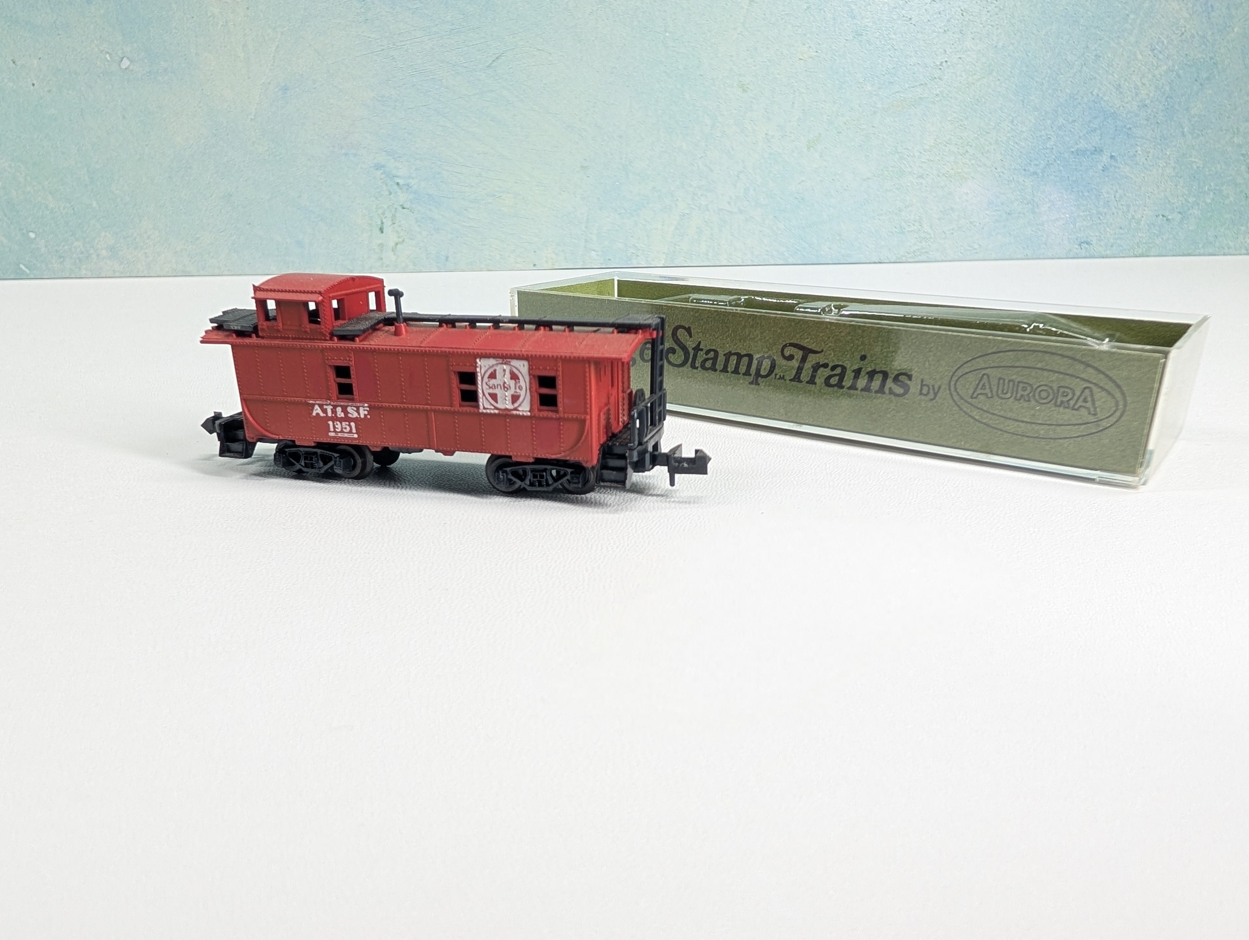 USED Postage Stamp Trains Aurora N Scale Caboose Santa Fe ATSF #1951