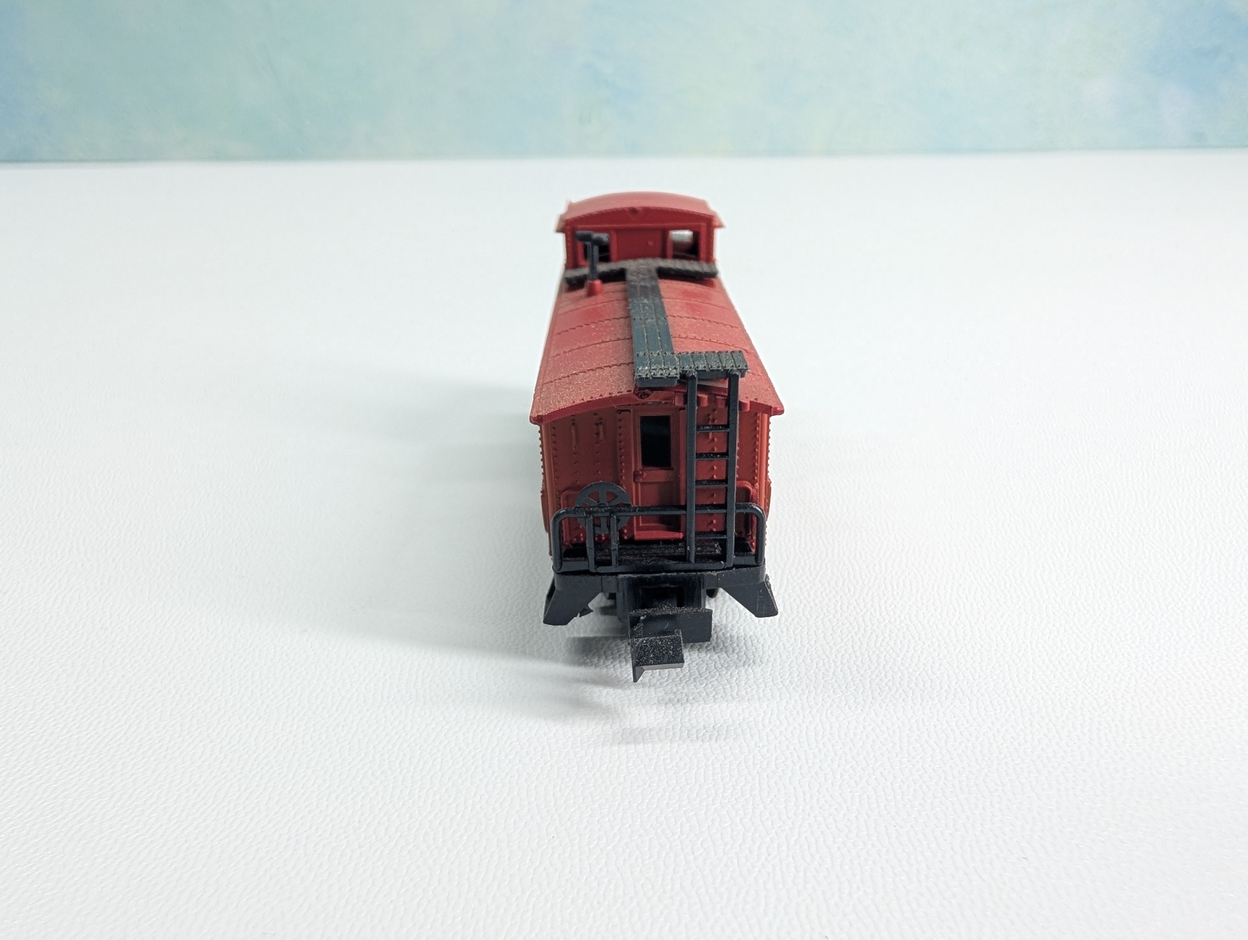 USED Postage Stamp Trains Aurora N Scale Caboose Santa Fe ATSF #1951