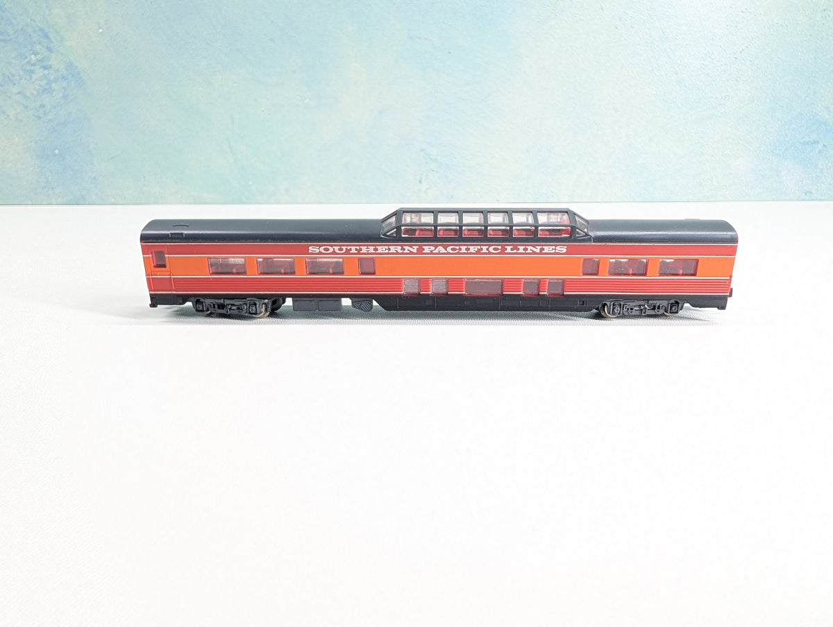 USED Con-Cor N Scale Dome Passenger Car Southern Pacific Lines Daylight