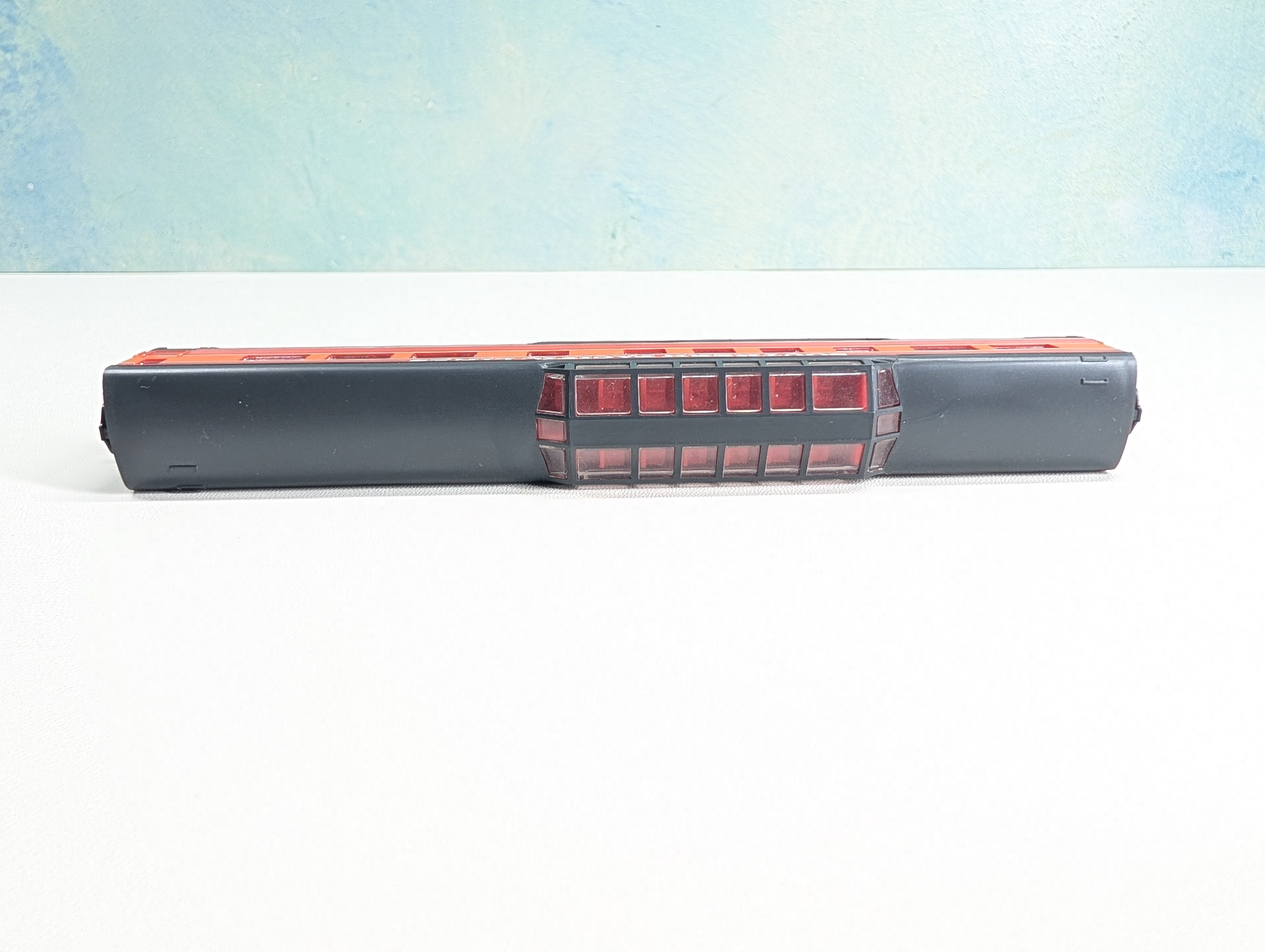 USED Con-Cor N Scale Dome Passenger Car Southern Pacific Lines Daylight