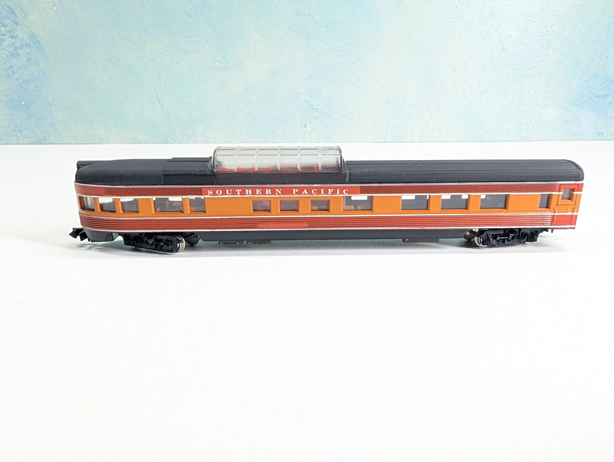 USED Con-Cor N Scale OBS Dome Passenger Car Southern Pacific Daylight