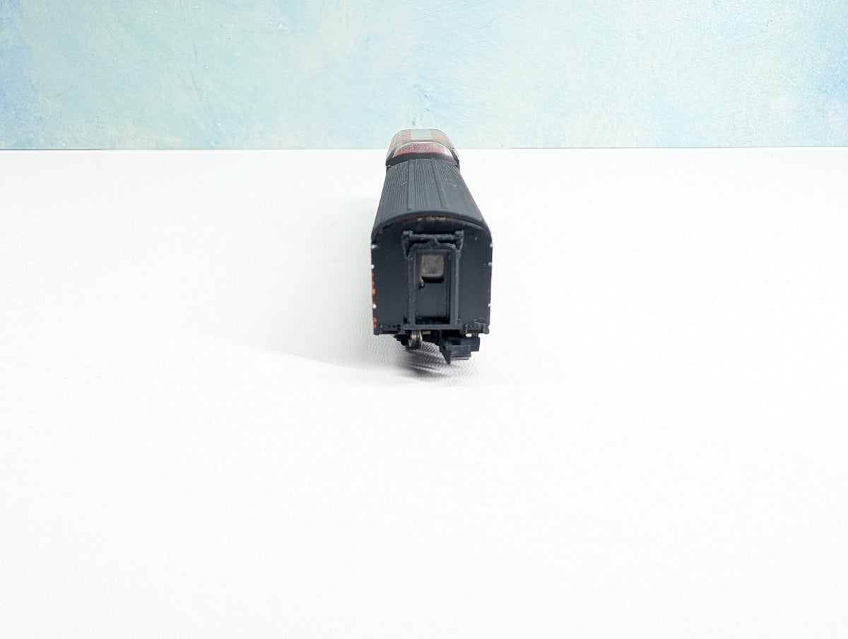 USED Con-Cor N Scale OBS Dome Passenger Car Southern Pacific Daylight