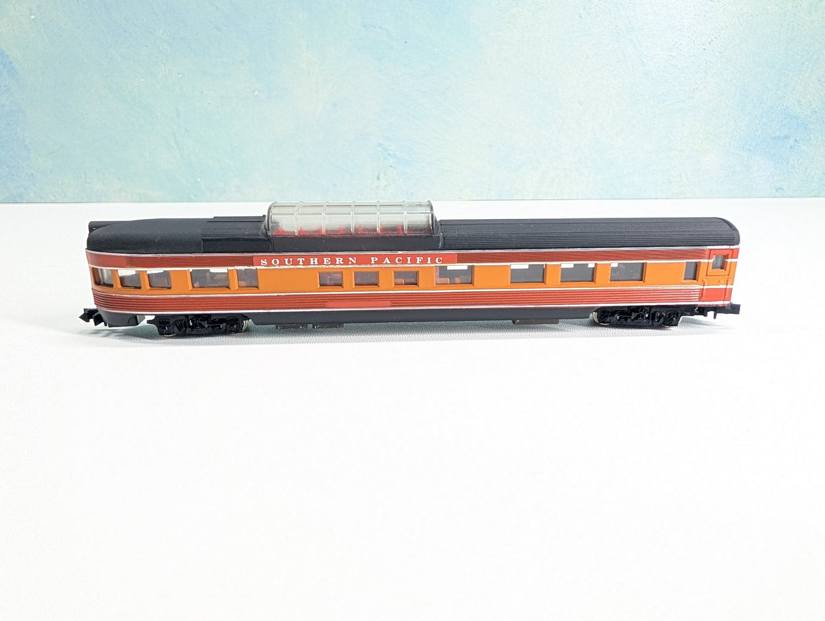 USED Con-Cor N Scale OBS Dome Passenger Car Southern Pacific Daylight