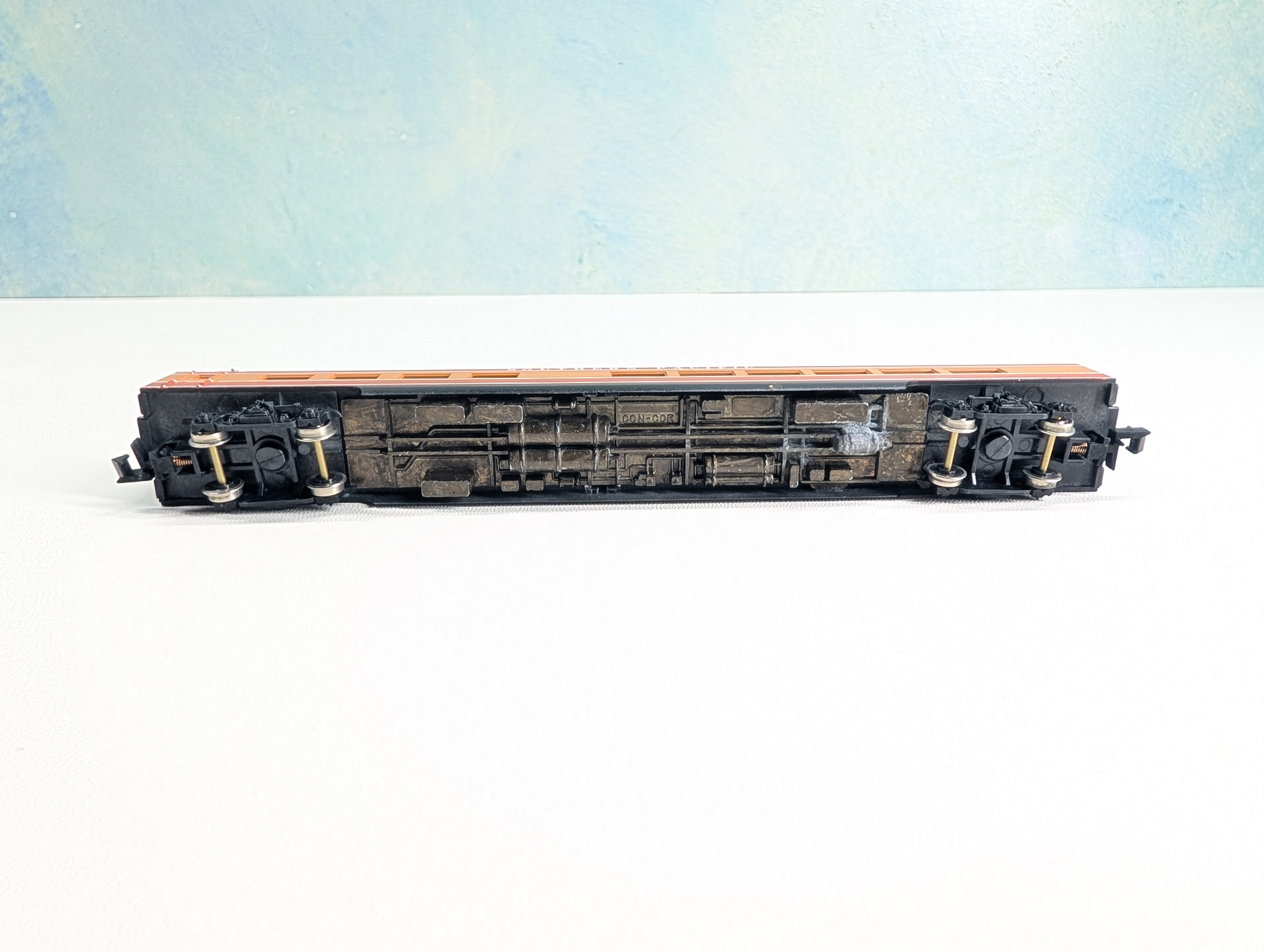 USED Con-Cor N Scale Diner Passenger Car Southern Pacific Daylight