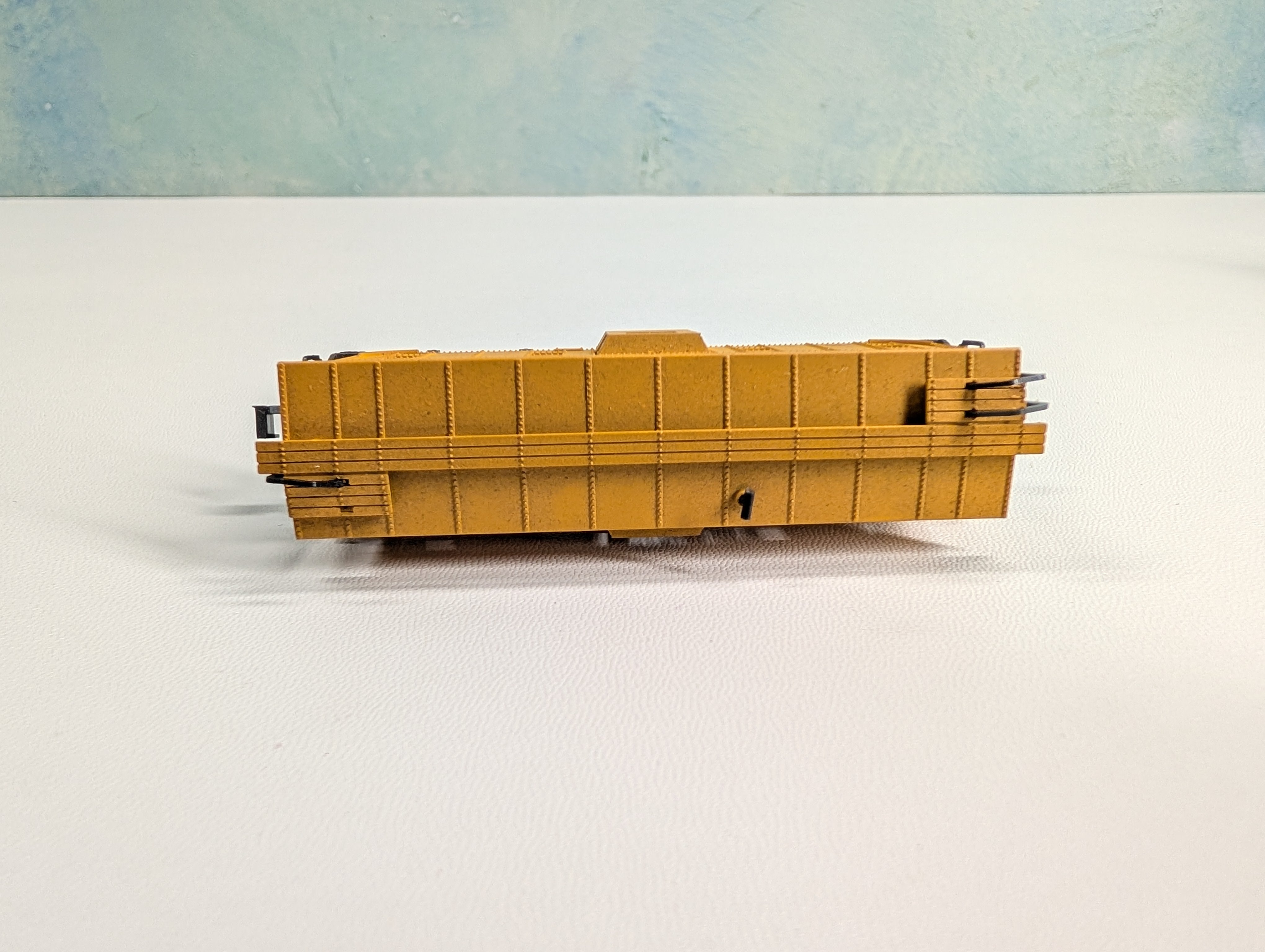 USED Con-Cor N Scale Bay Window Caboose Union Pacific UP #3821