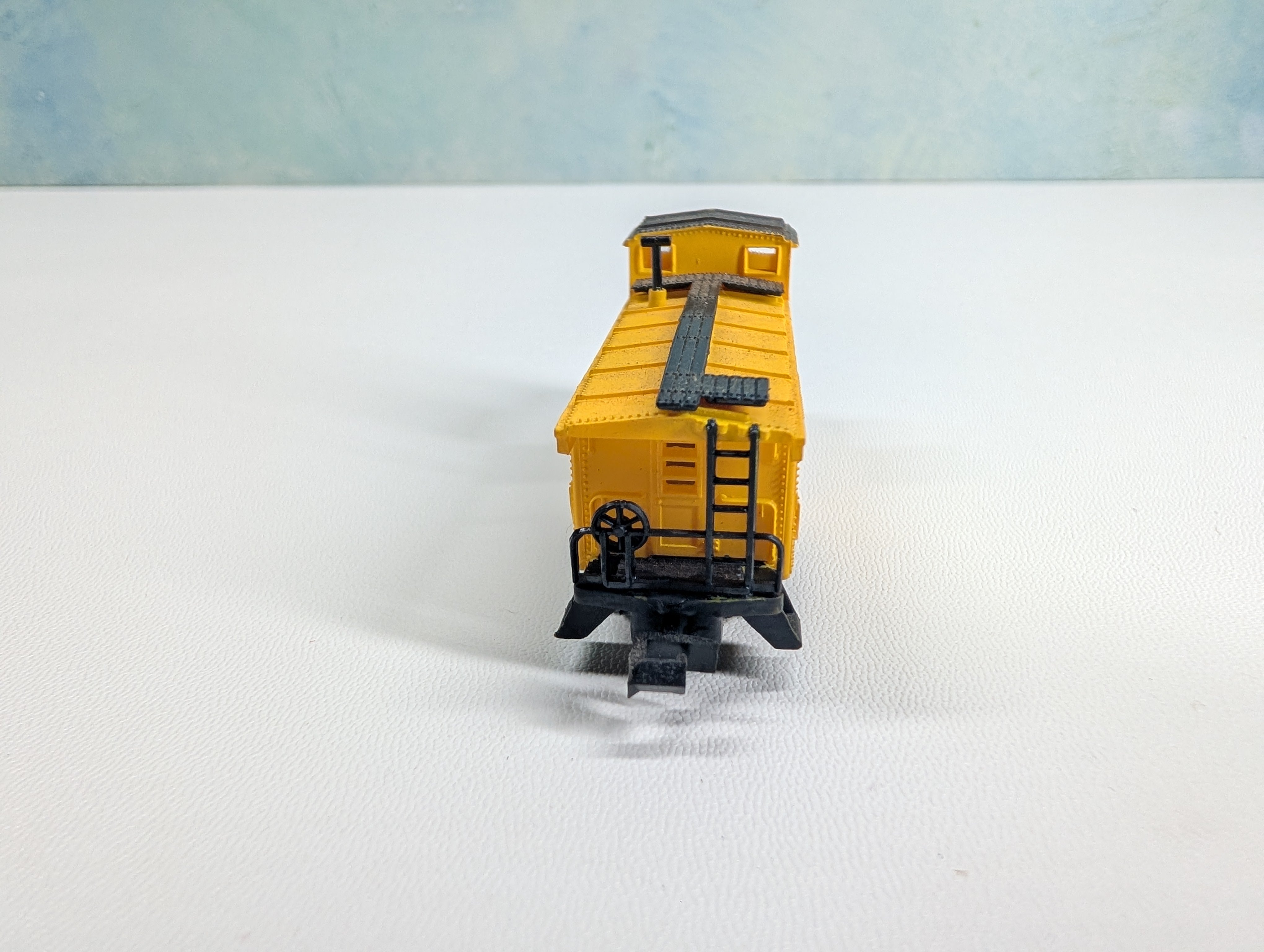 USED Bachmann N Scale Caboose Union Pacific UP #207