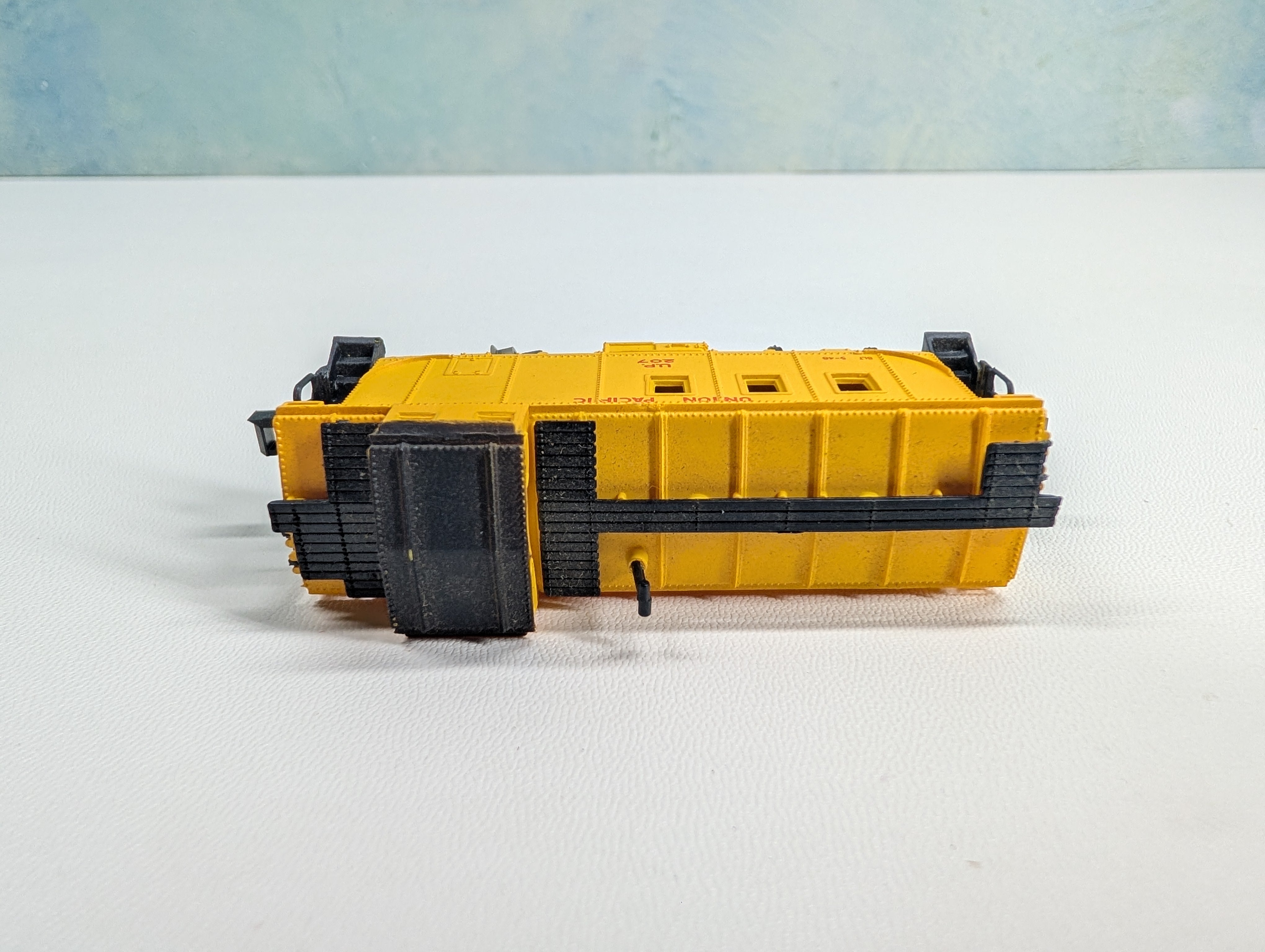 USED Bachmann N Scale Caboose Union Pacific UP #207