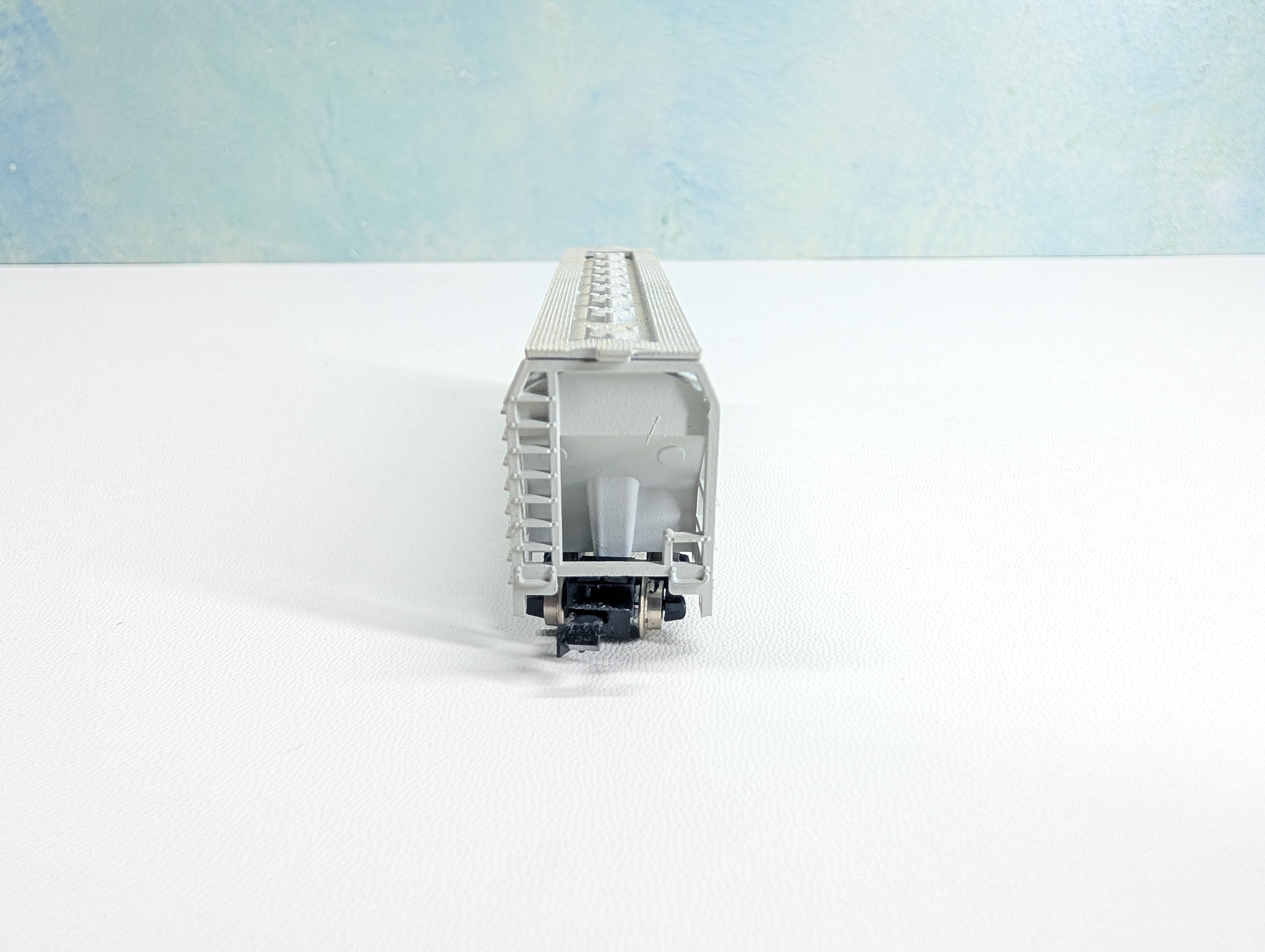 USED Atlas 3701 N Scale ACF Centerflow Hopper Union Pacific UP #24023
