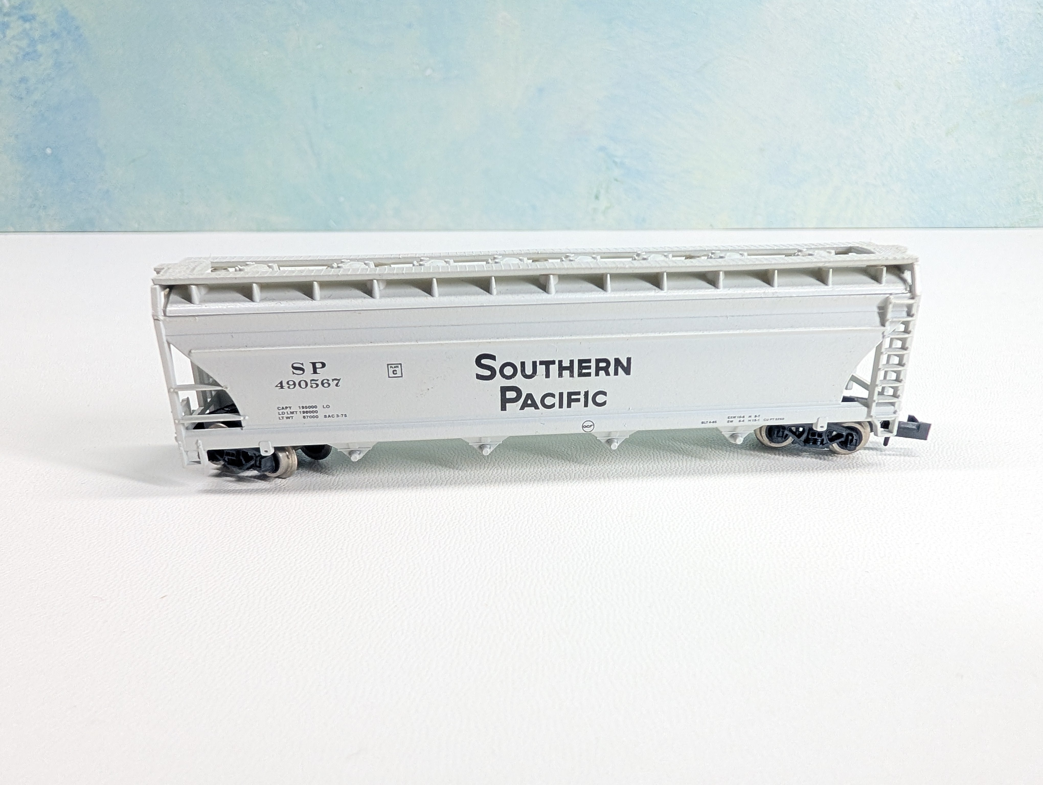 USED Atlas 3702 N Scale ACF Centerflow Hopper Southern Pacific SP #490567