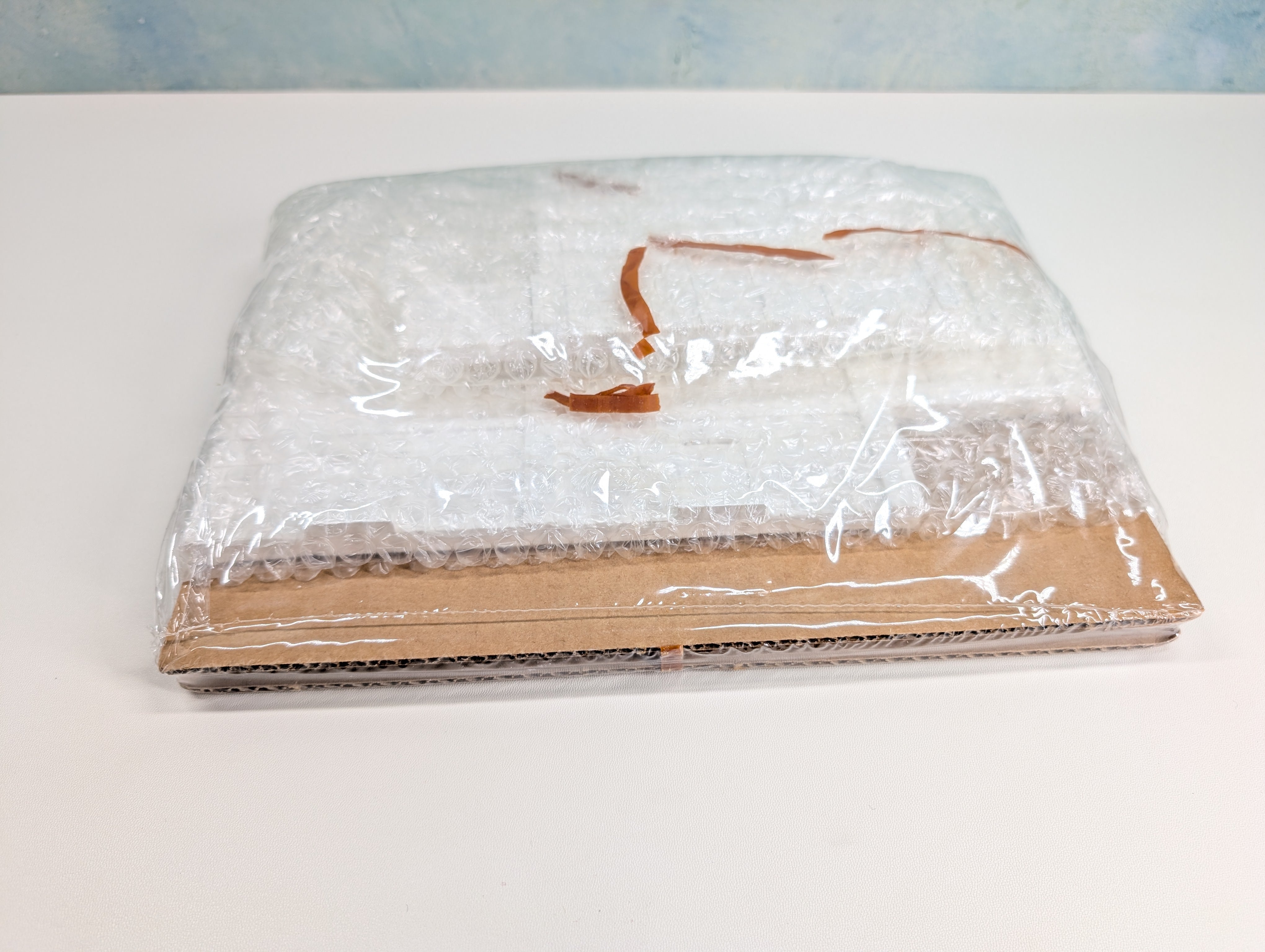USED Downtown Deco 1010 HO Scale Old Brownstones KIT