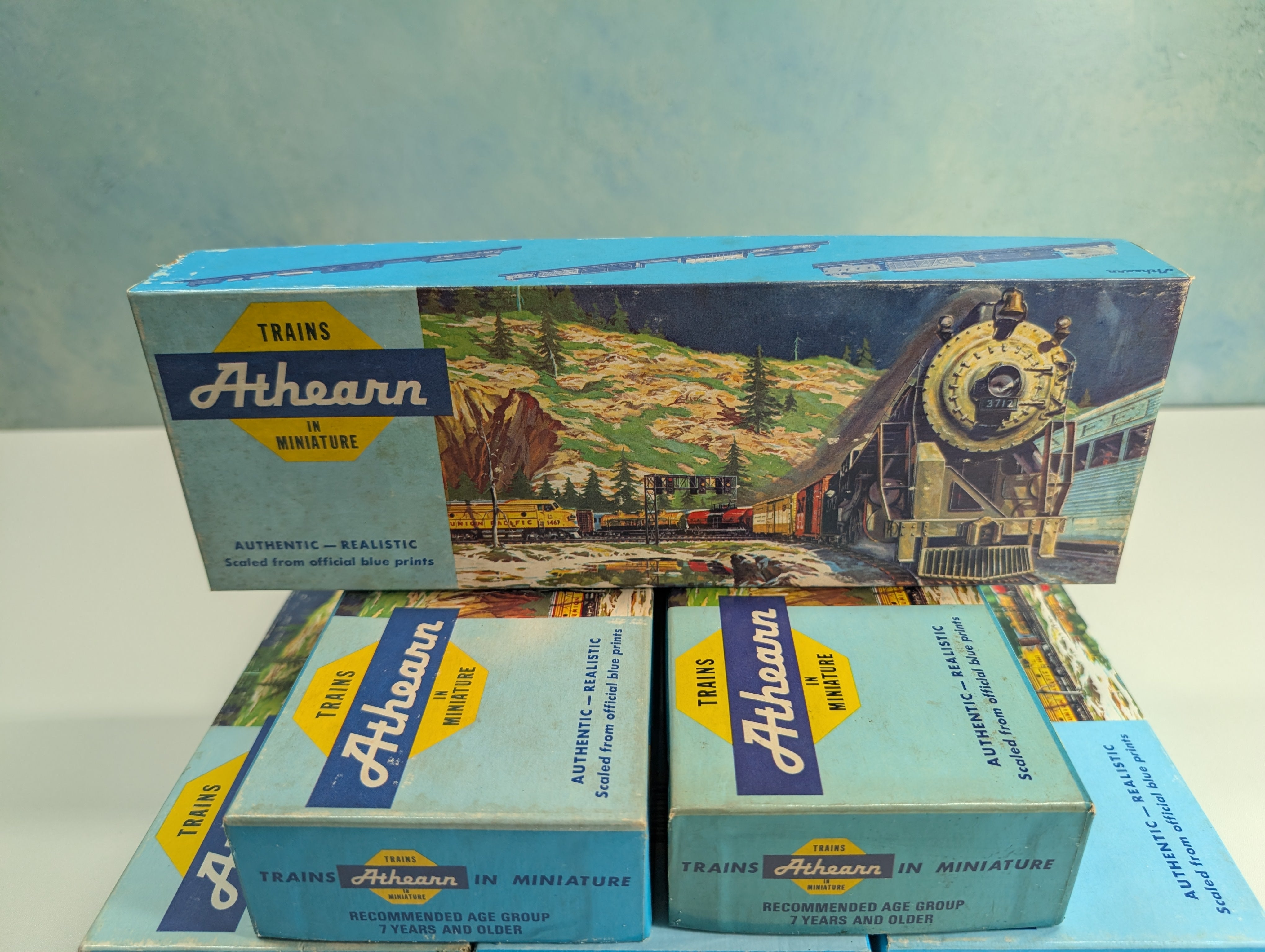 USED Athearn HO Scale Lot of Empty Long Train Boxes for Storage (6 pcs)