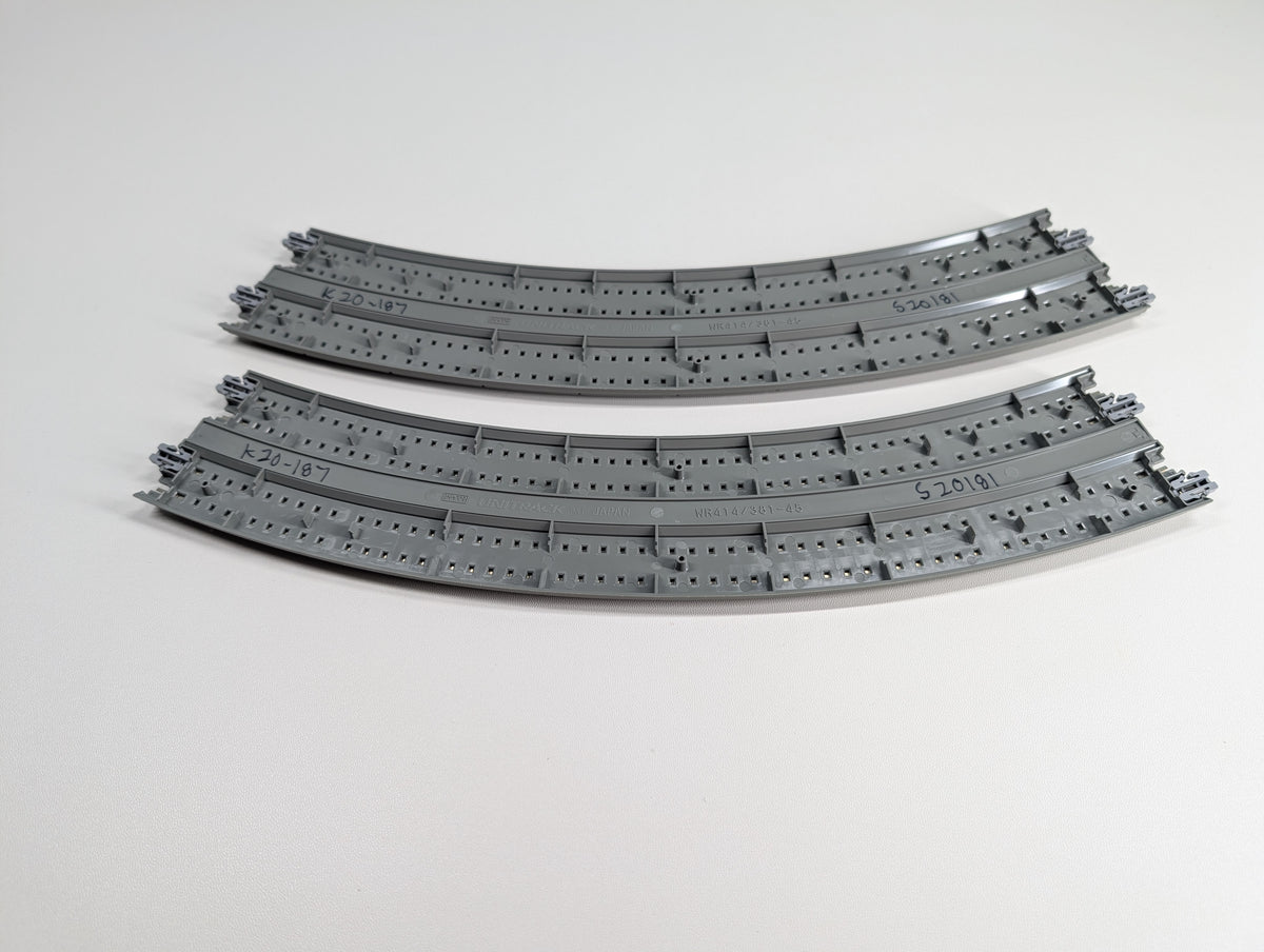 USED KATO 20-187 N Scale Concrete Slab Double Track Superelevated Curve (414/381mm, 19"/15") 45R Unitrack, Code 80 (2 pcs)