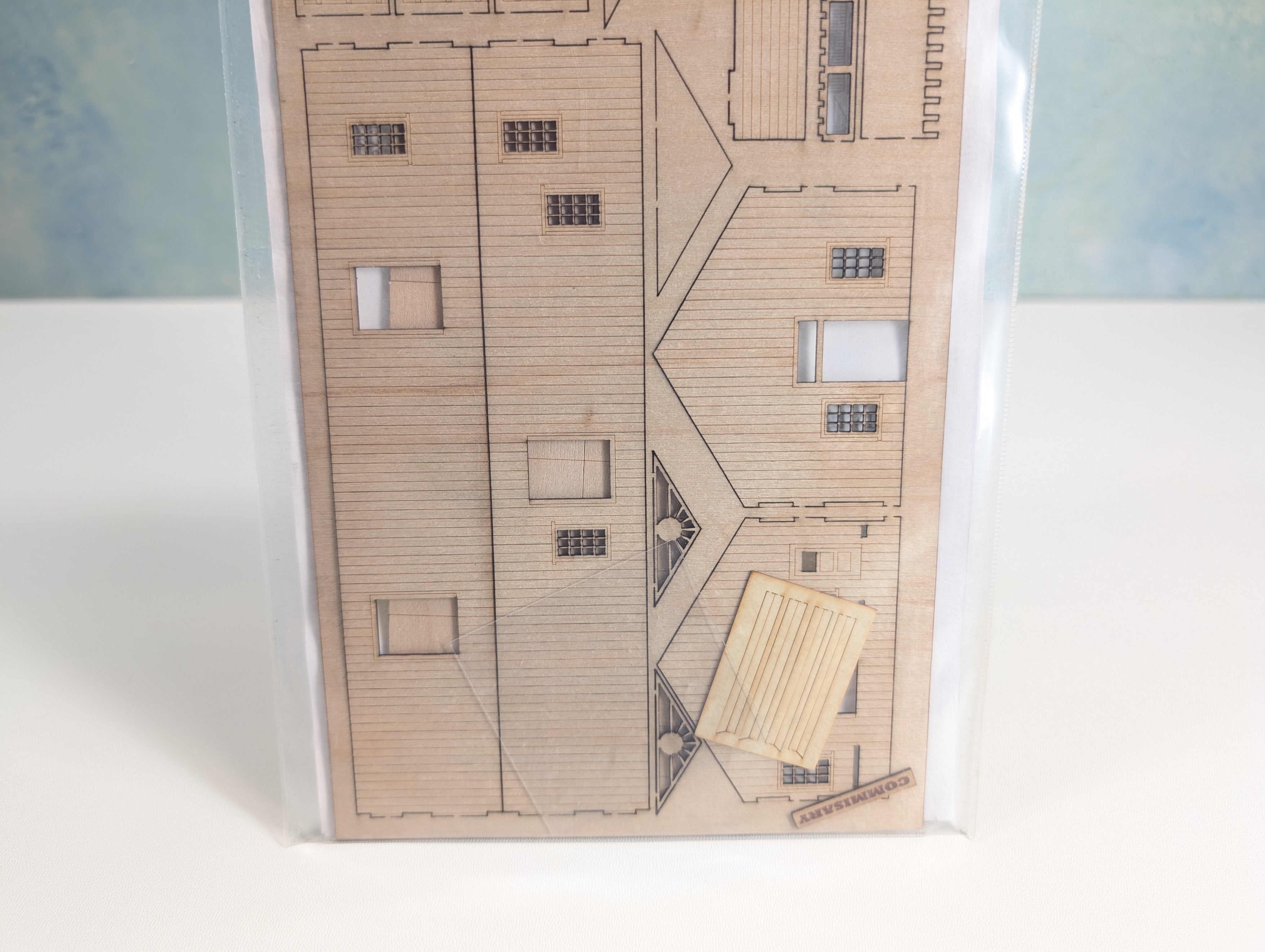 Micro-Trains 499 90 944 N Scale Civil War Era Store House Laser-Cut KIT
