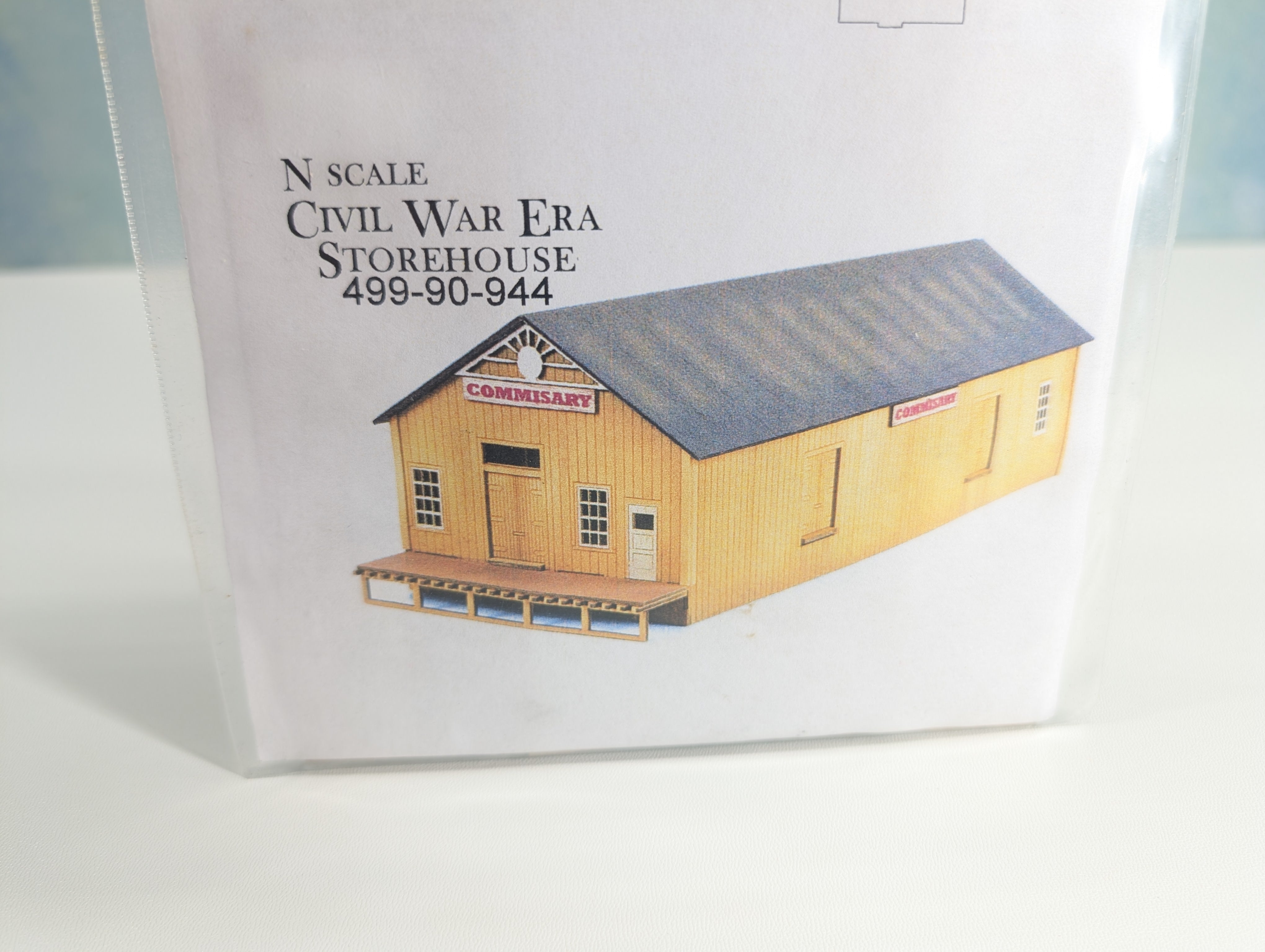 Micro-Trains 499 90 944 N Scale Civil War Era Store House Laser-Cut KIT