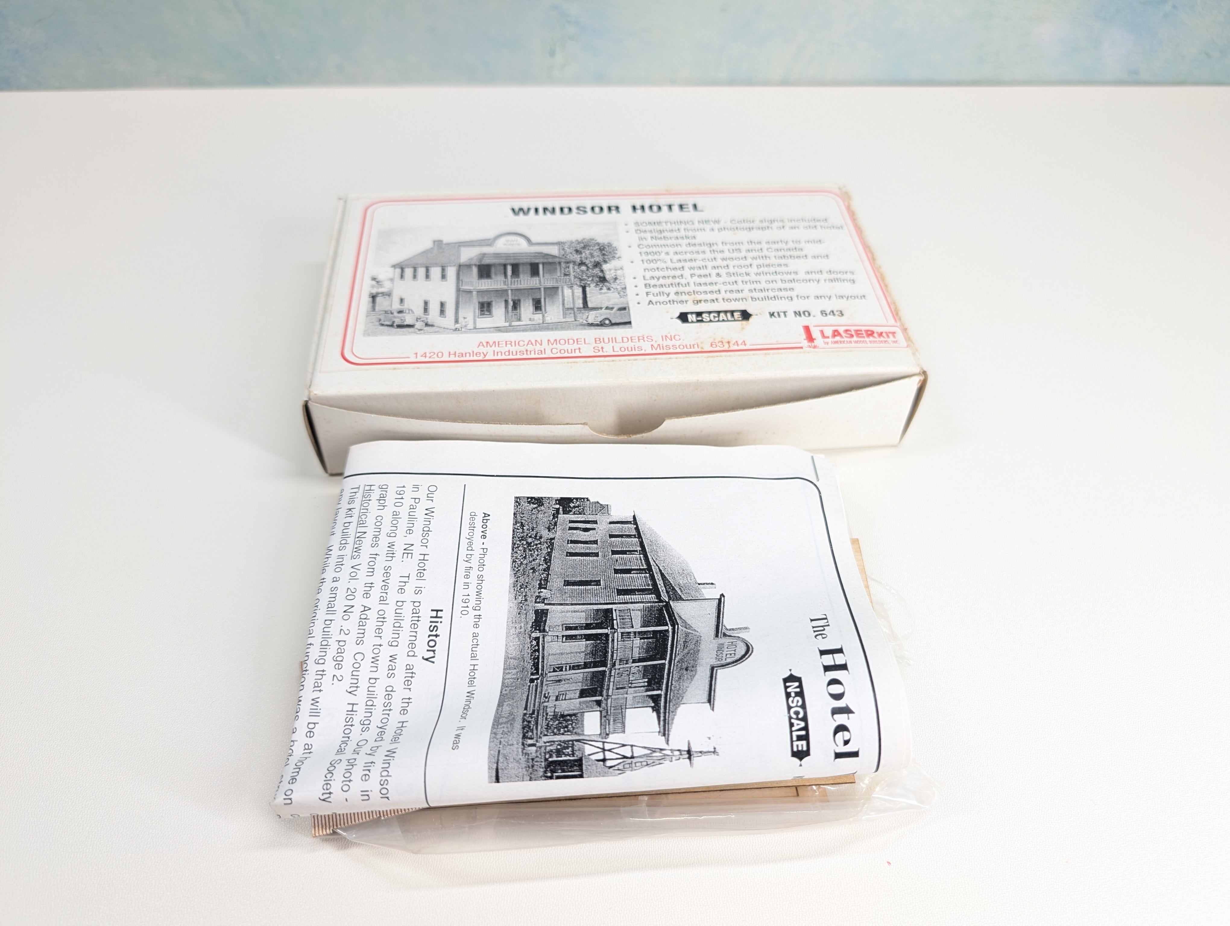 USED LaserKit 643 N Scale Windsor Hotel KIT