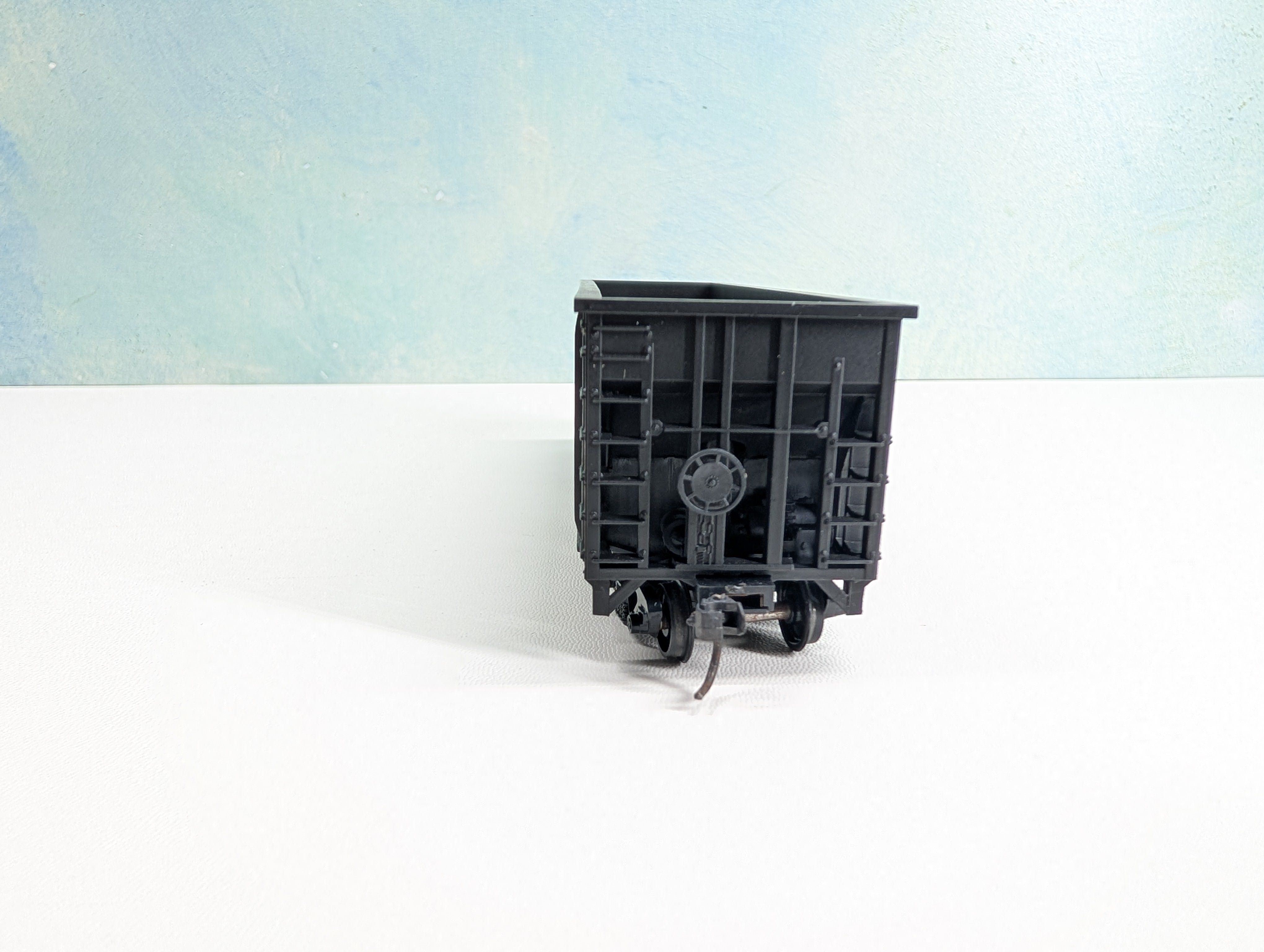 USED MCKEAN HO Scale 100 Ton 12-Panel Coal Hopper Pennsylvania PRR #229143