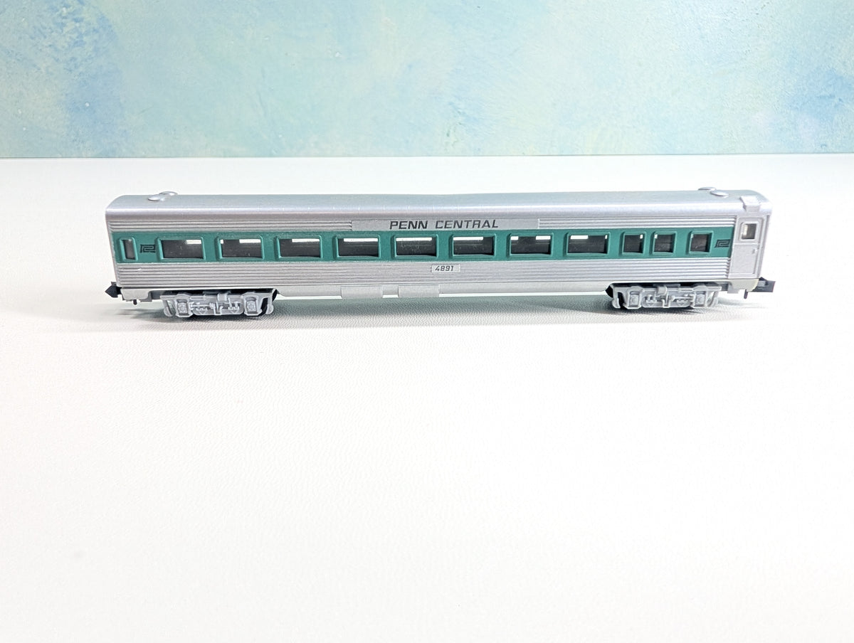 USED Trix N Scale Passenger Car Penn Central #4891