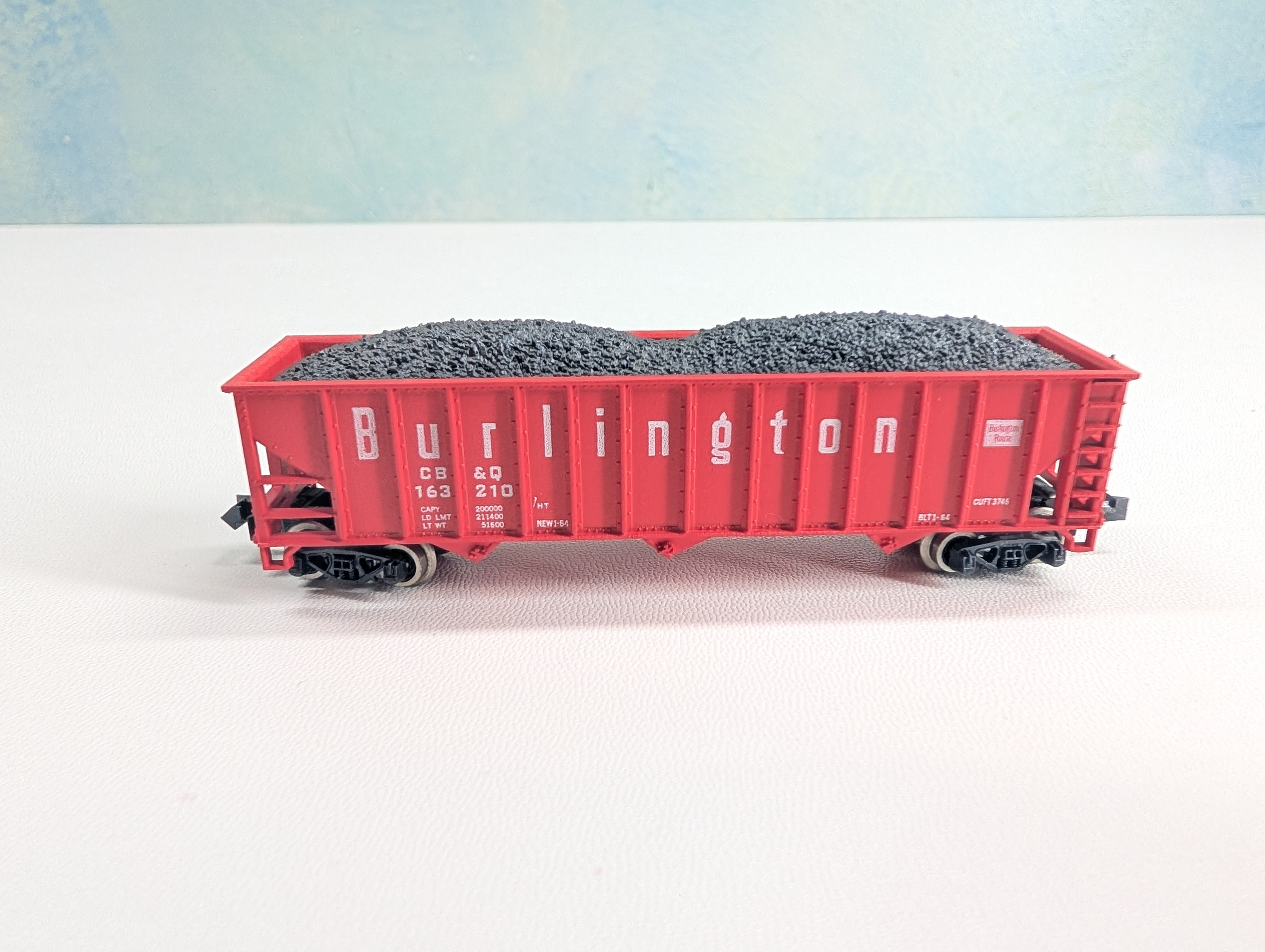 USED Atlas N Scale 3 Bay Coal Hopper Burlington CB&Q #163210